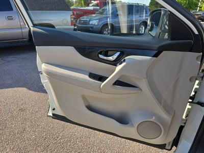 2017 Nissan Rogue Sport SV