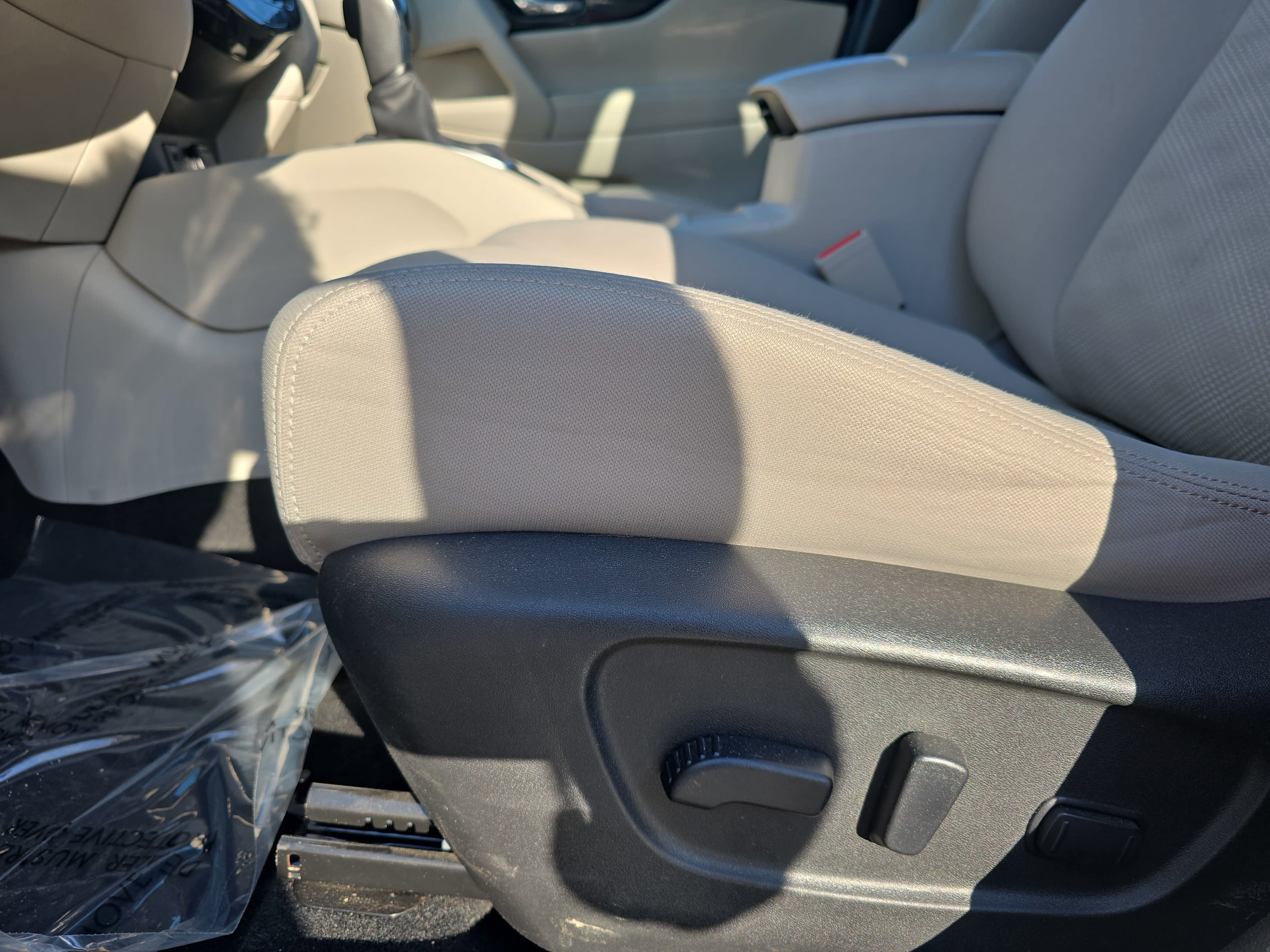 2017 Nissan Rogue Sport SV
