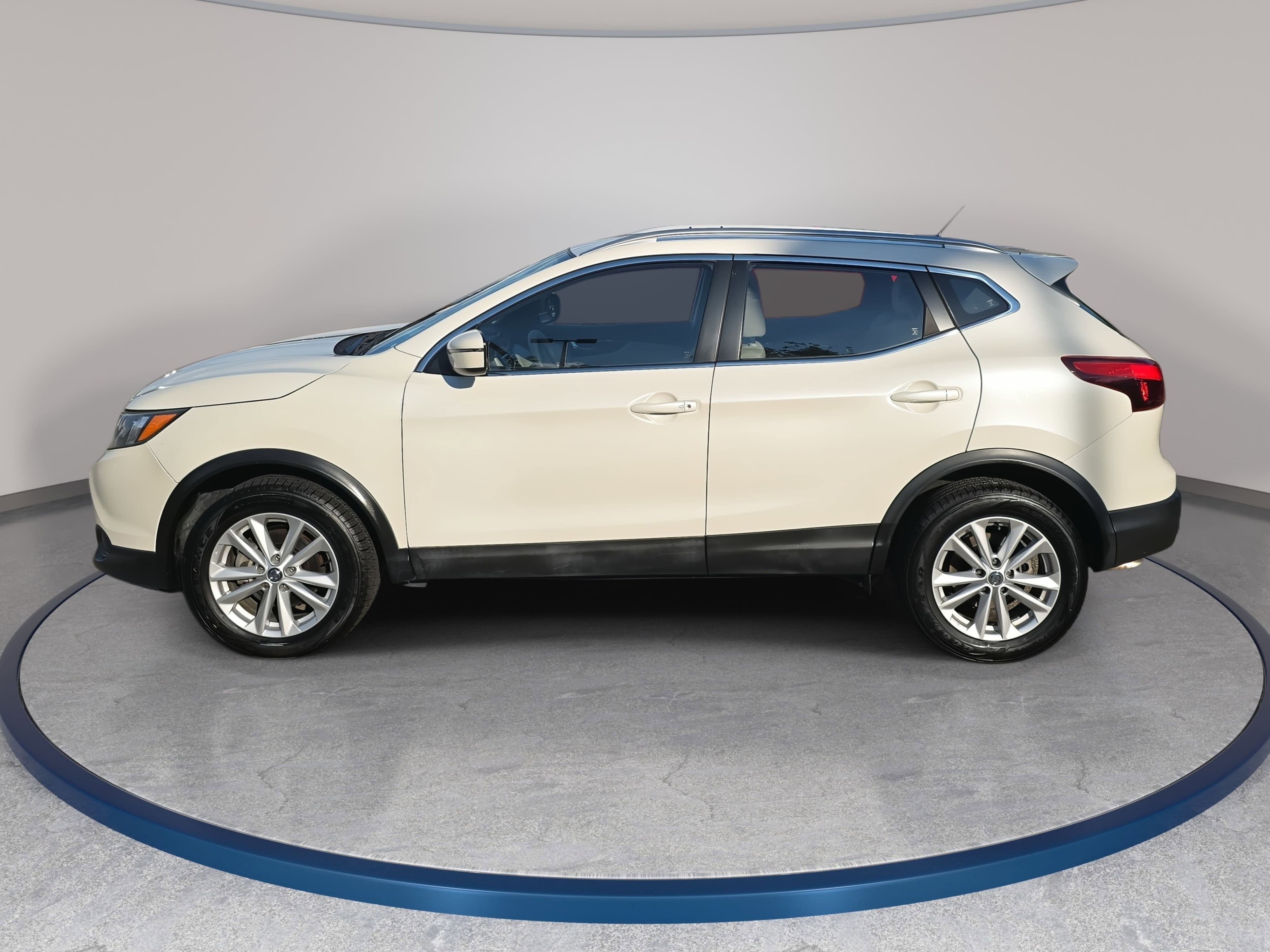 2017 Nissan Rogue Sport SV