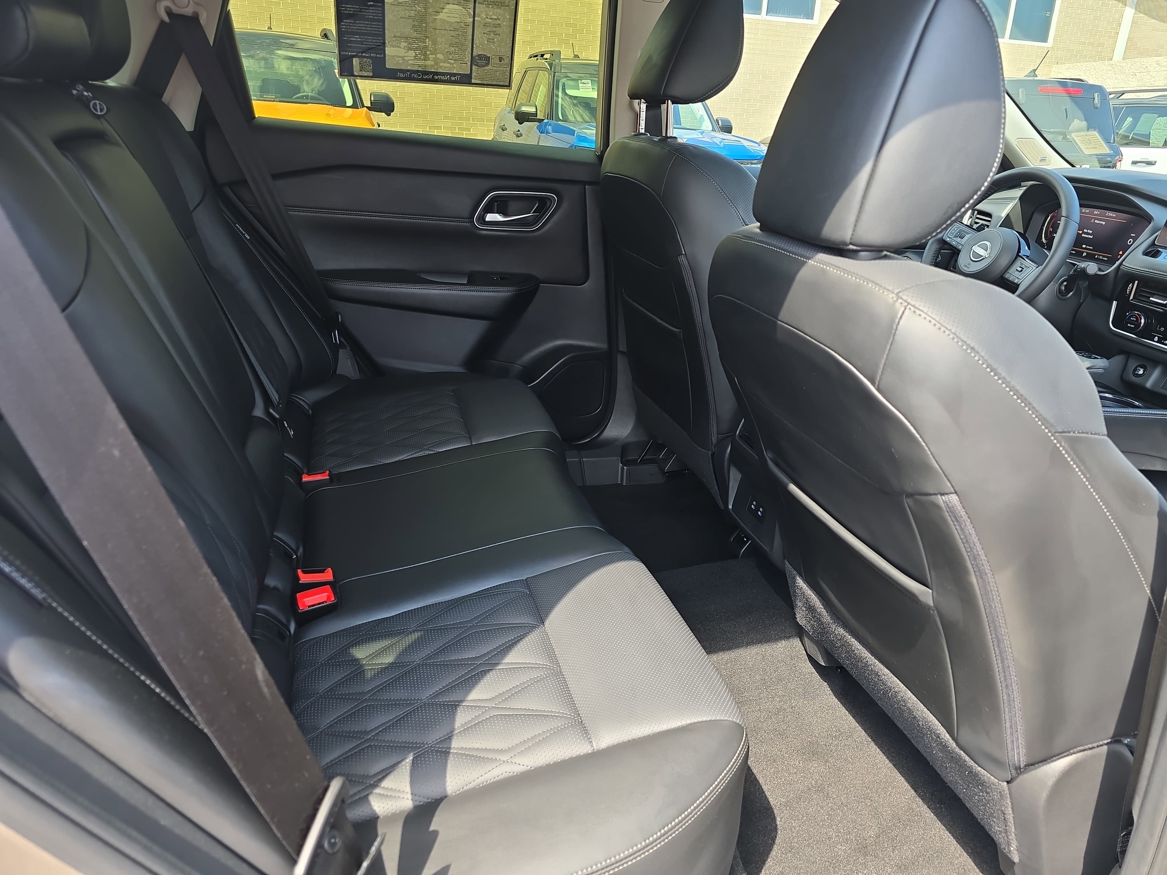 2024 Nissan Rogue Platinum