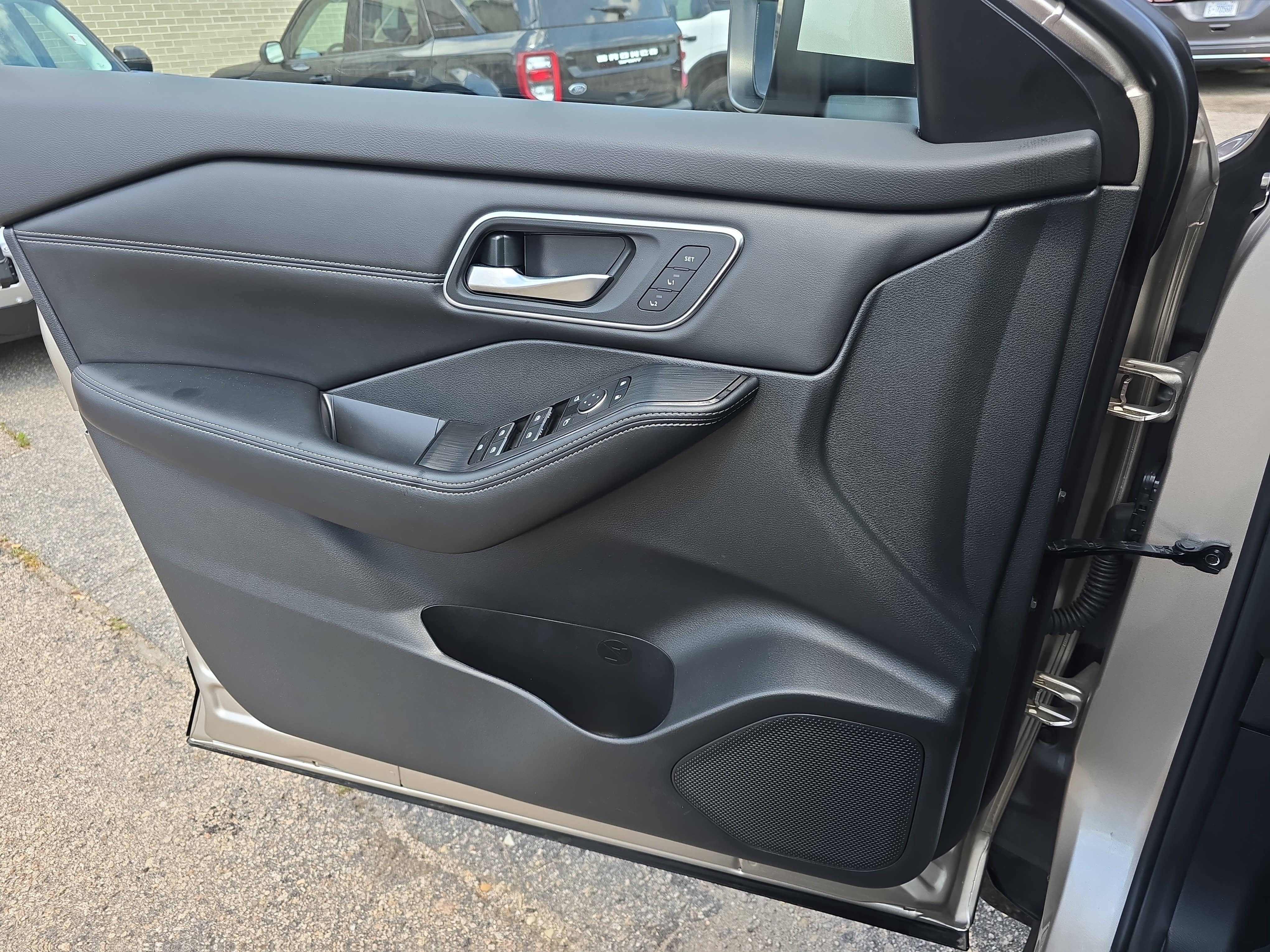 2024 Nissan Rogue Platinum