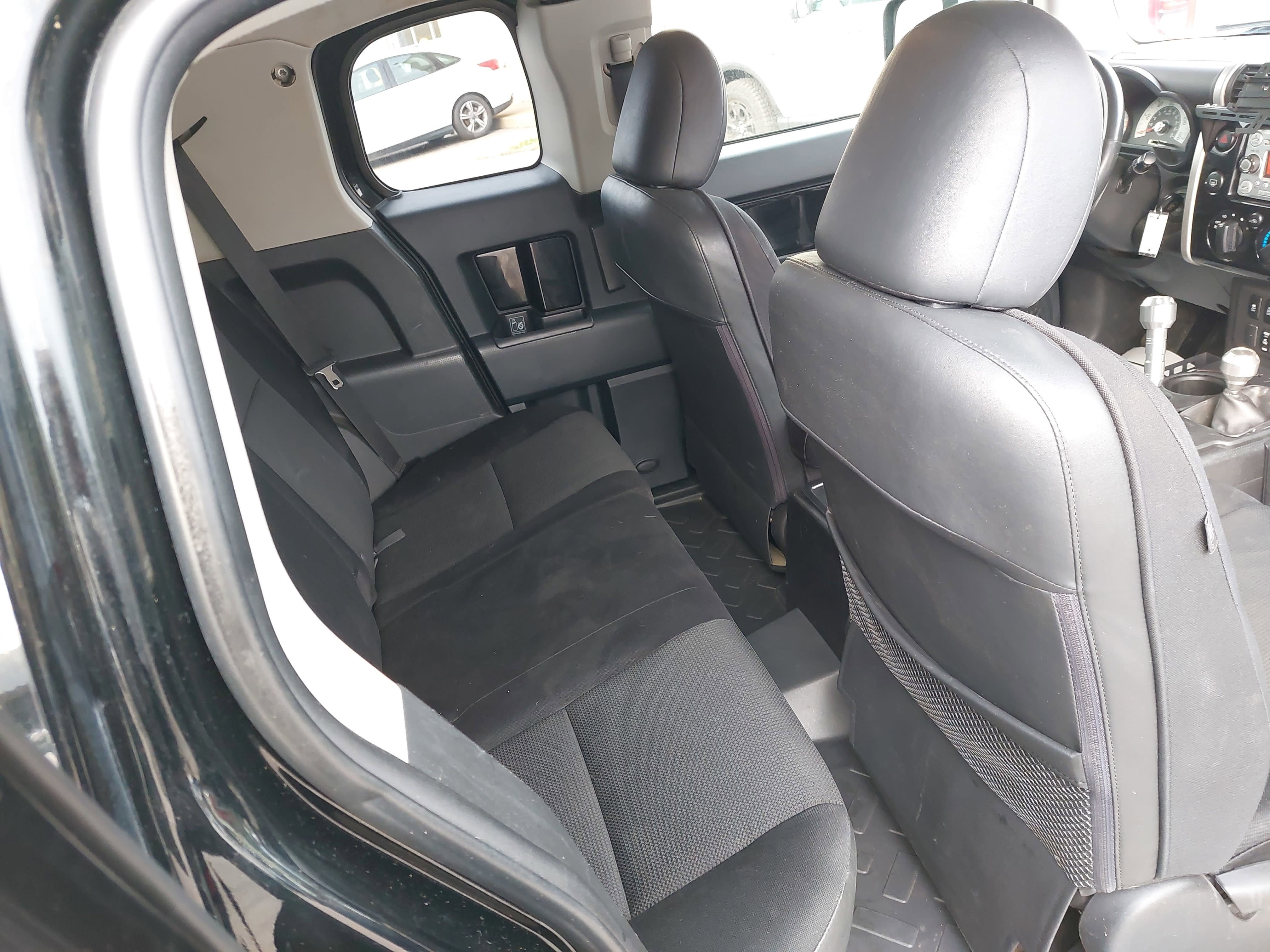 2012 Toyota FJ Cruiser SR