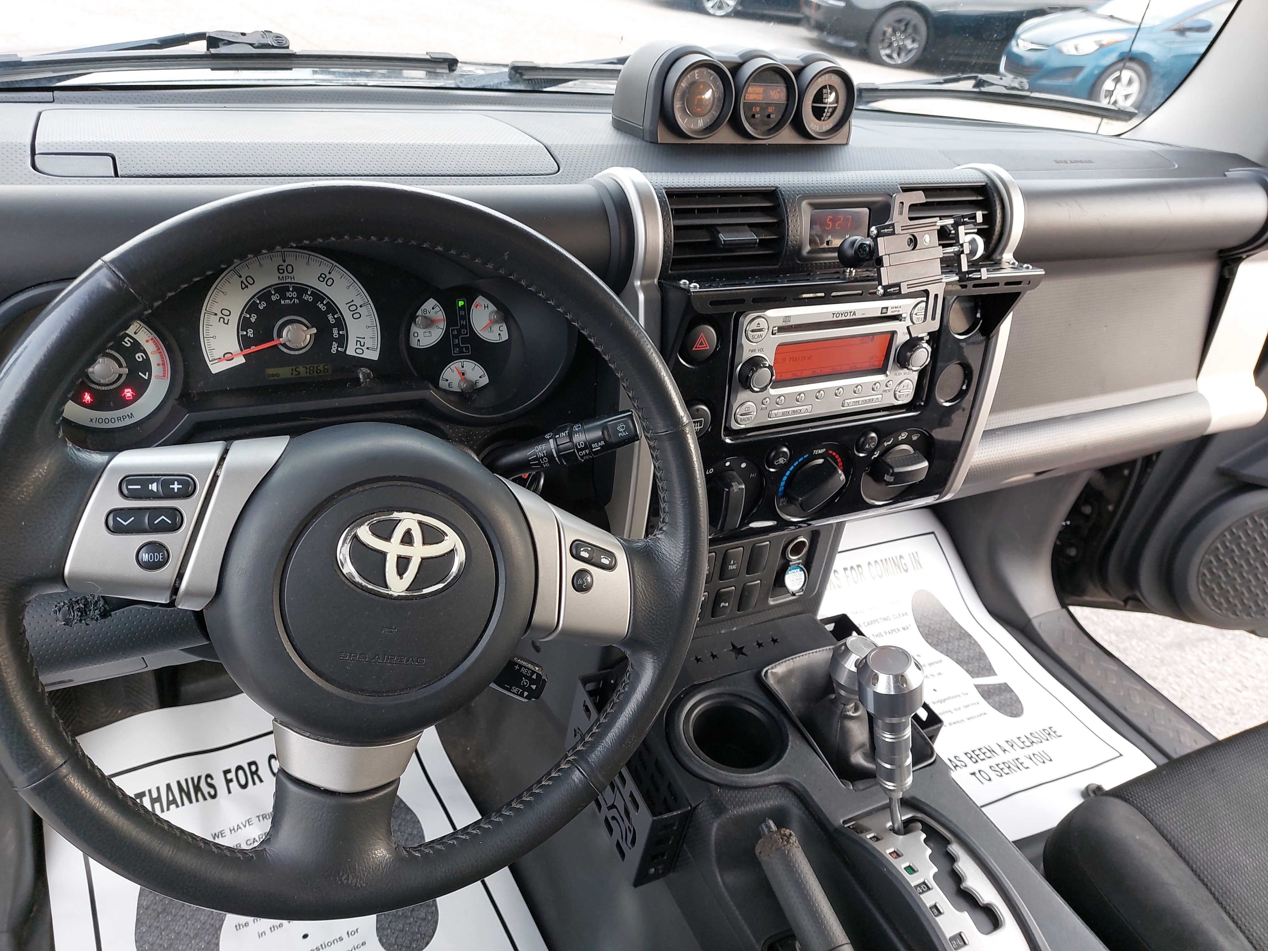 2012 Toyota FJ Cruiser SR