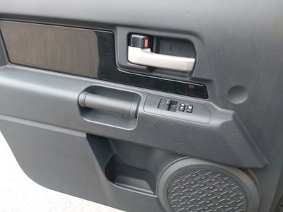 2012 Toyota FJ Cruiser SR