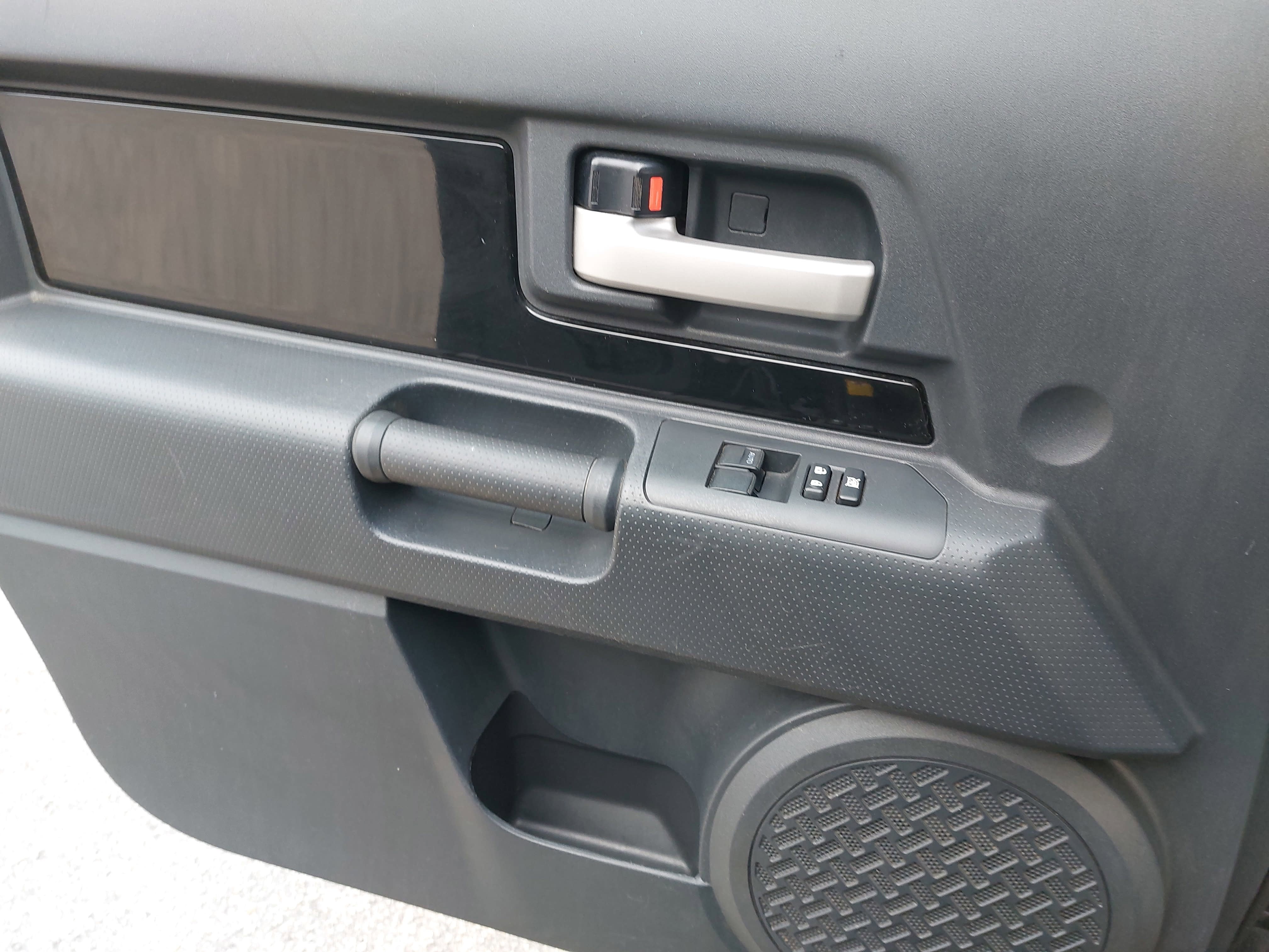 2012 Toyota FJ Cruiser SR