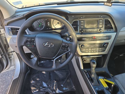 2016 Hyundai Sonata Hybrid SE