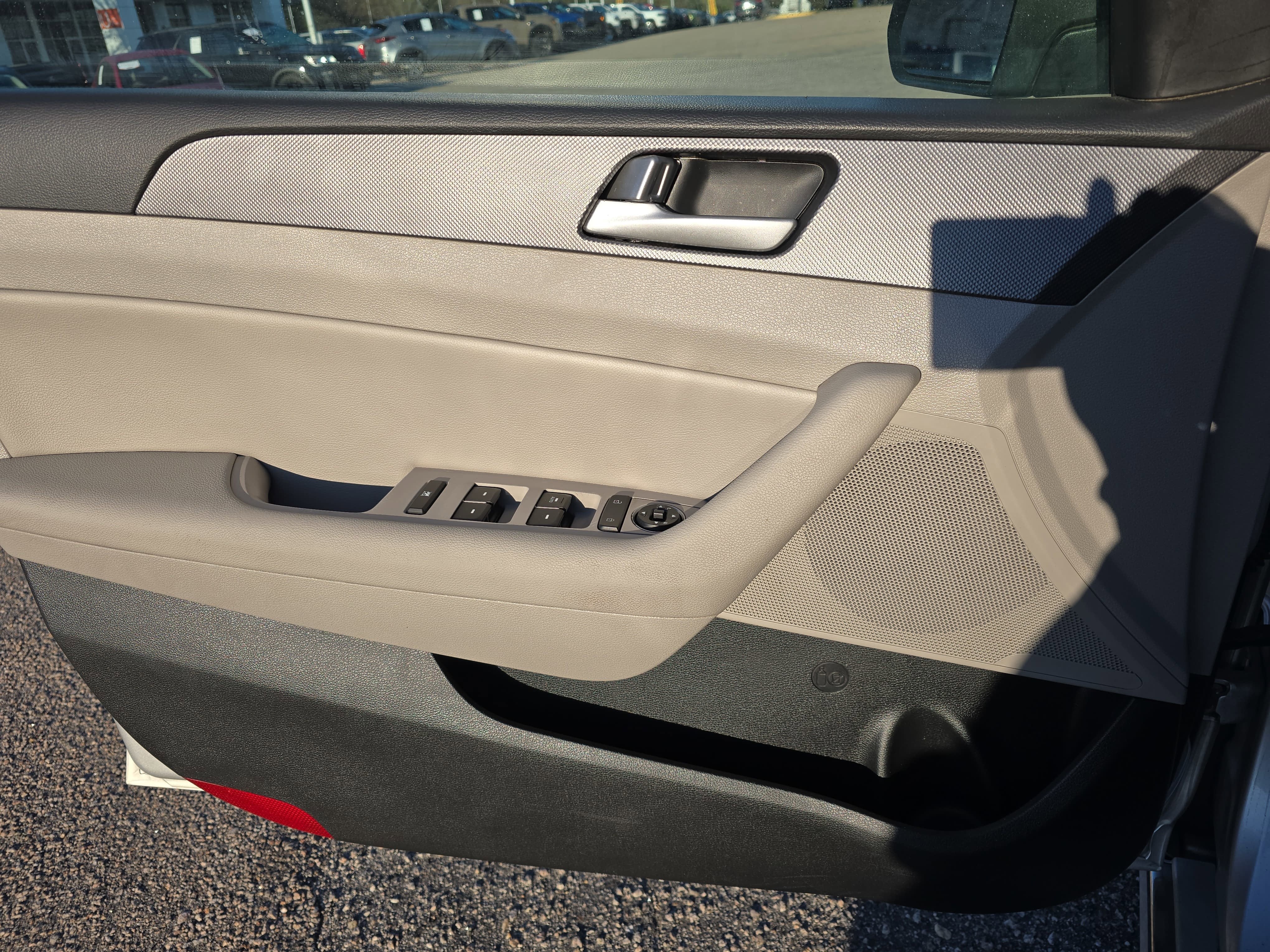 2016 Hyundai Sonata Hybrid SE