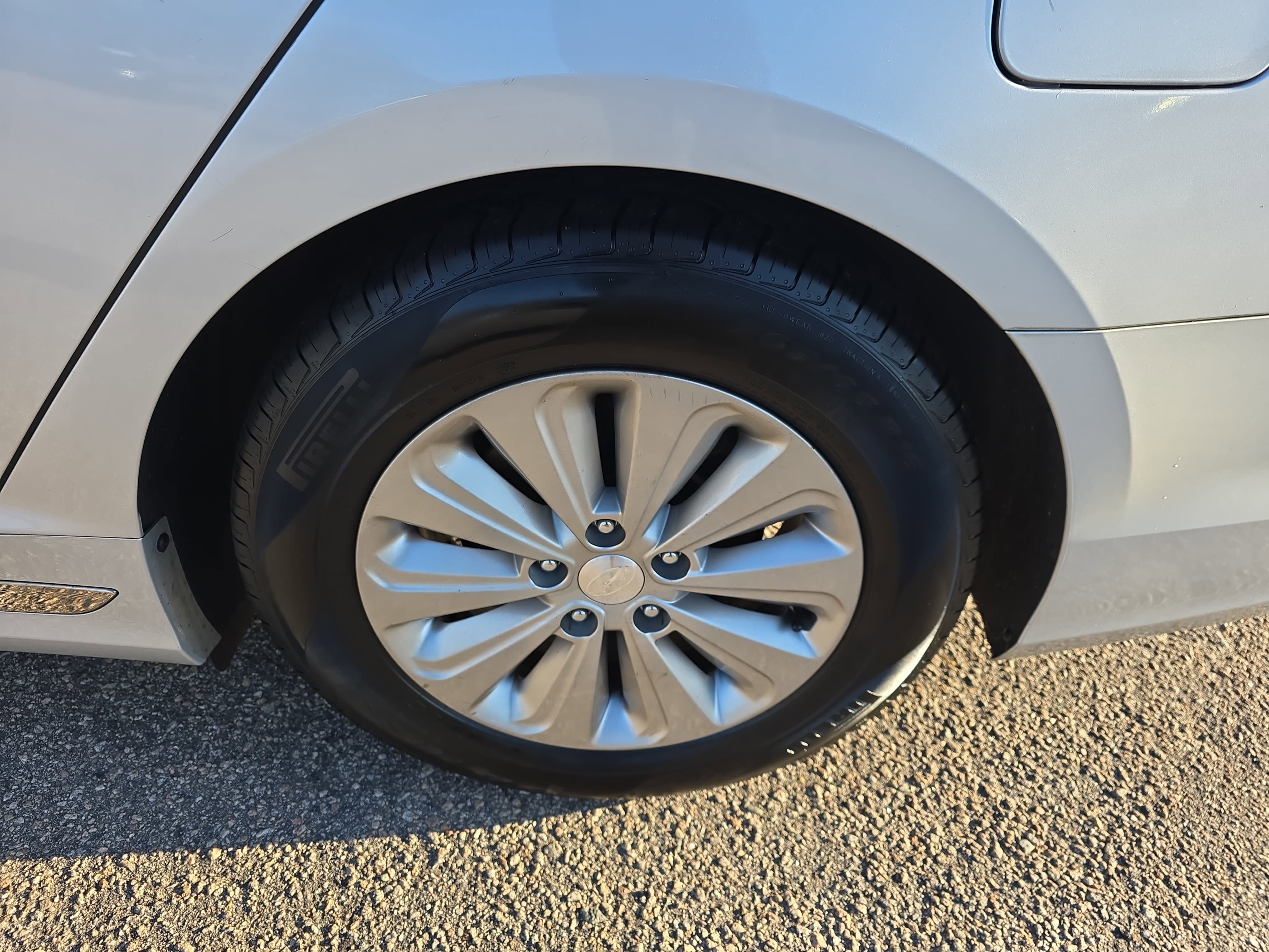 2016 Hyundai Sonata Hybrid SE