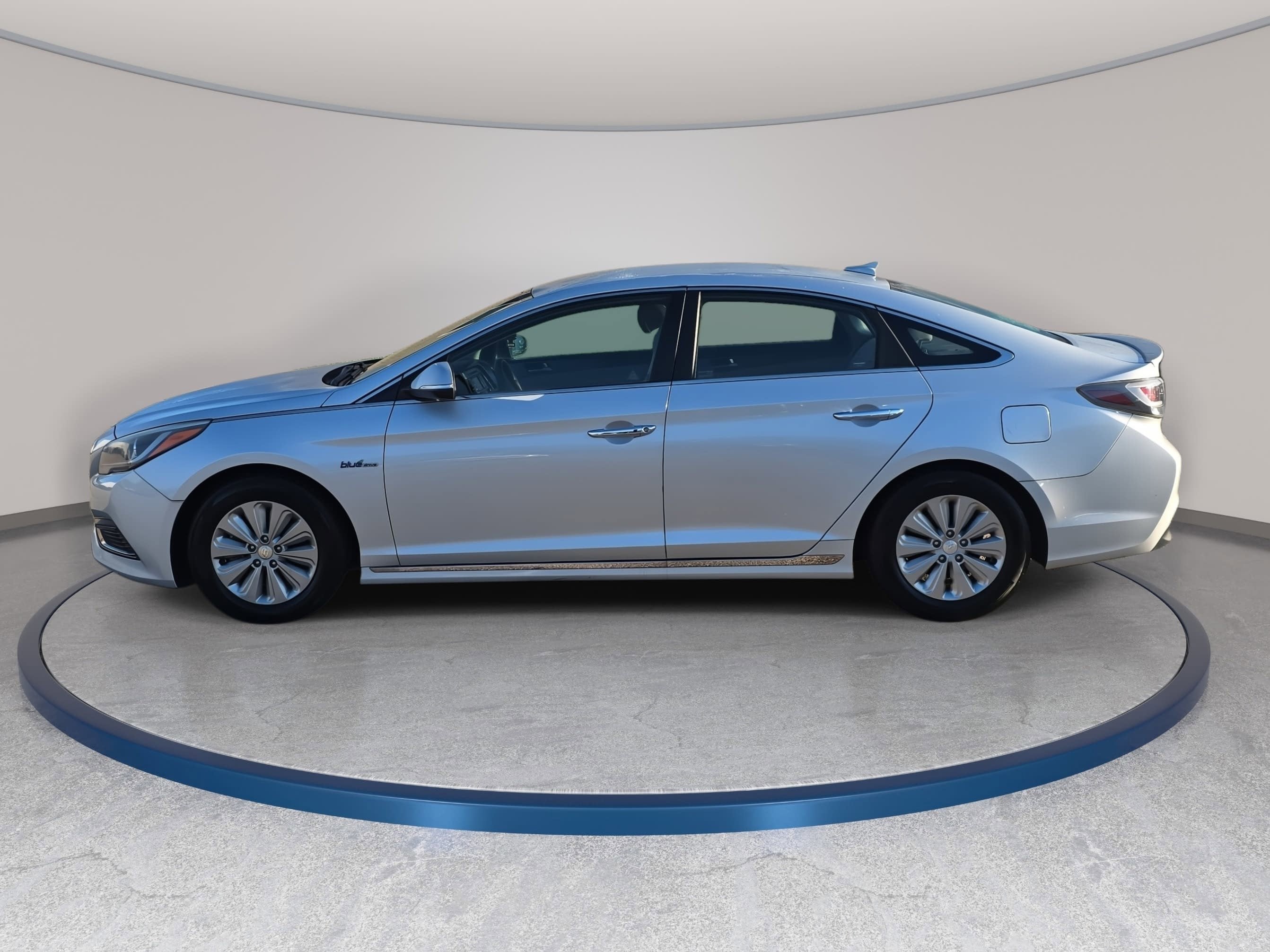 2016 Hyundai Sonata Hybrid SE