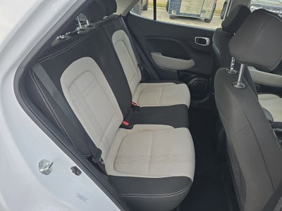 2022 Hyundai Venue SEL