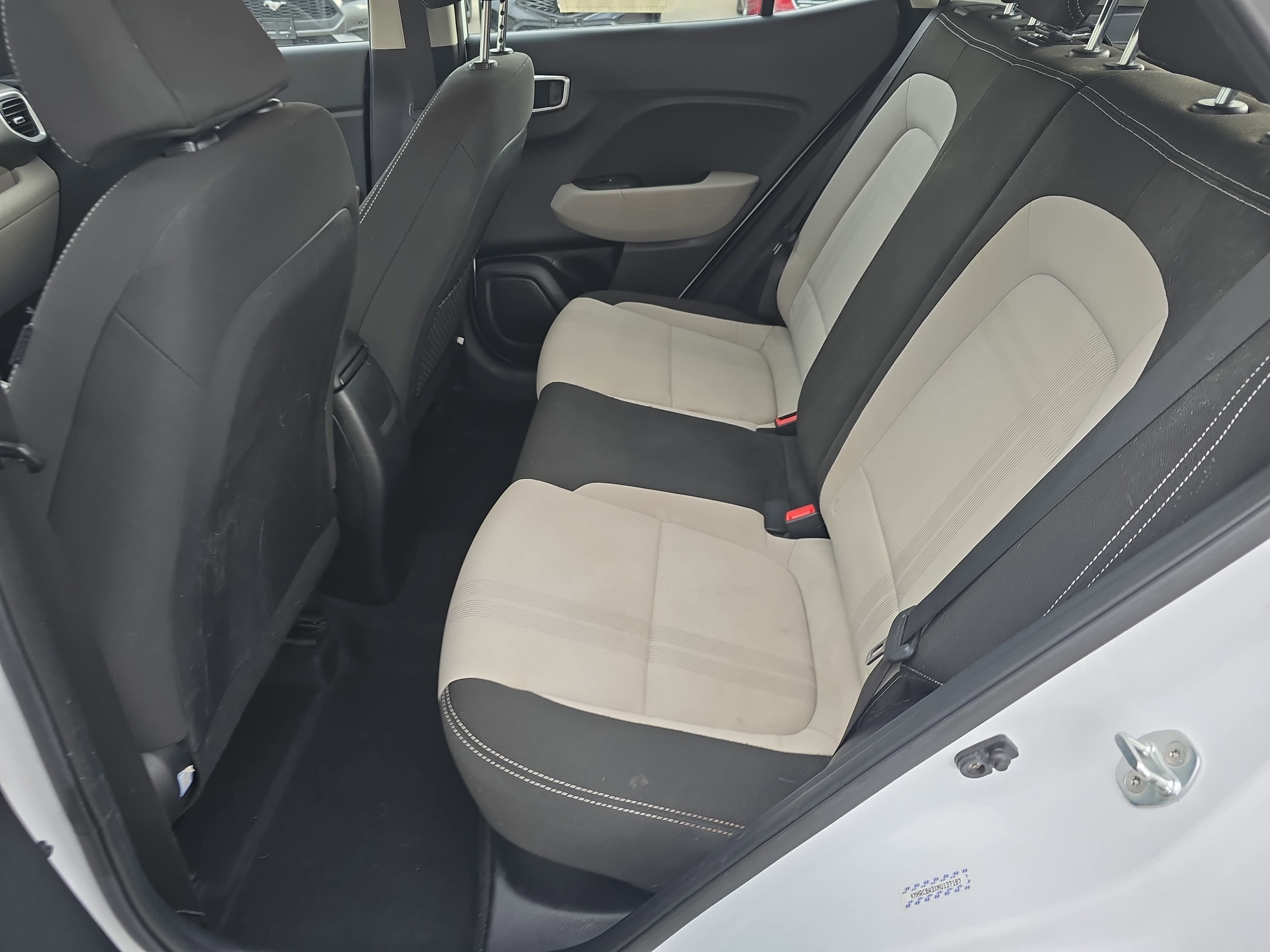 2022 Hyundai Venue SEL