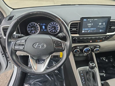 2022 Hyundai Venue SEL