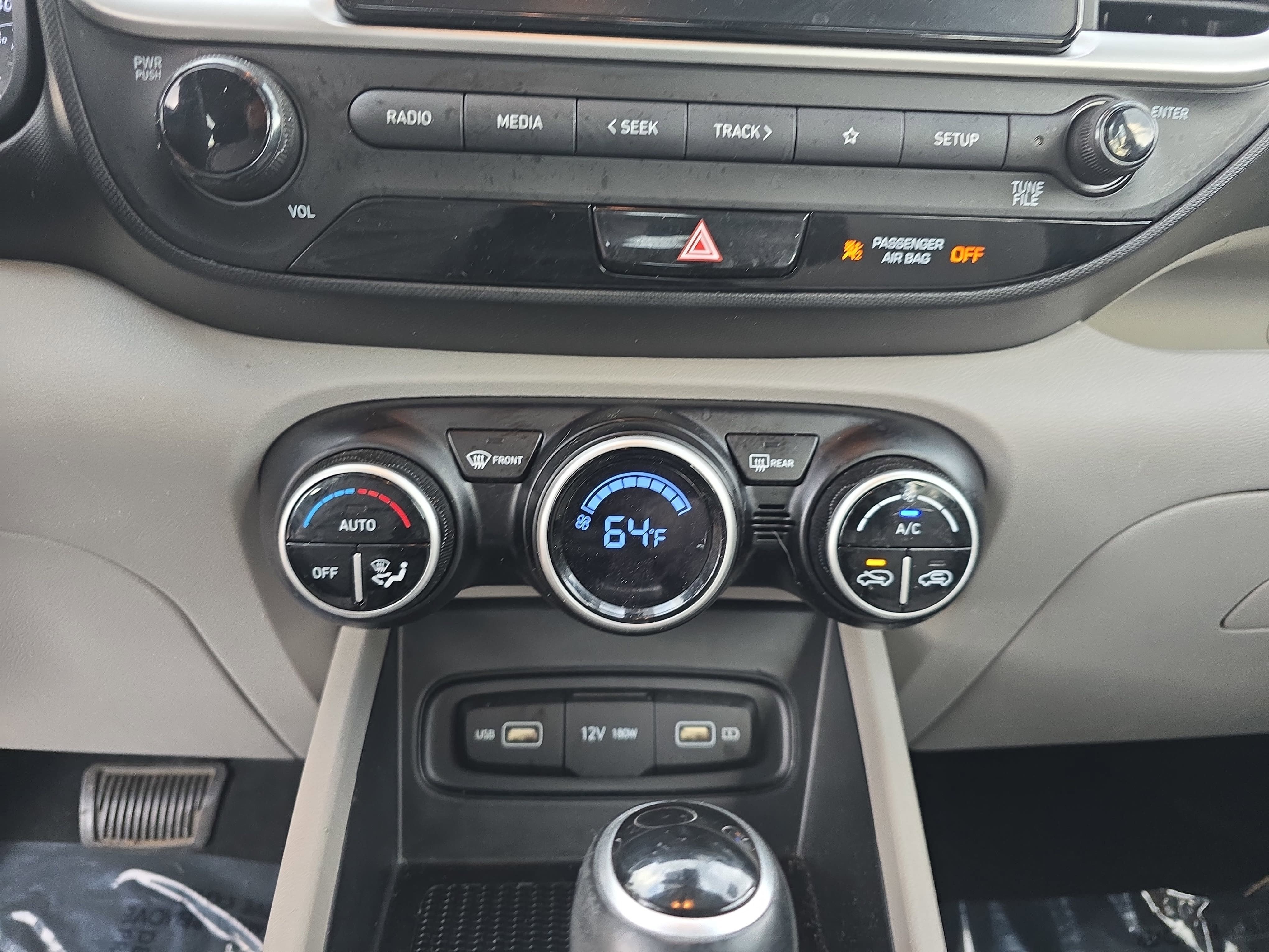 2022 Hyundai Venue SEL