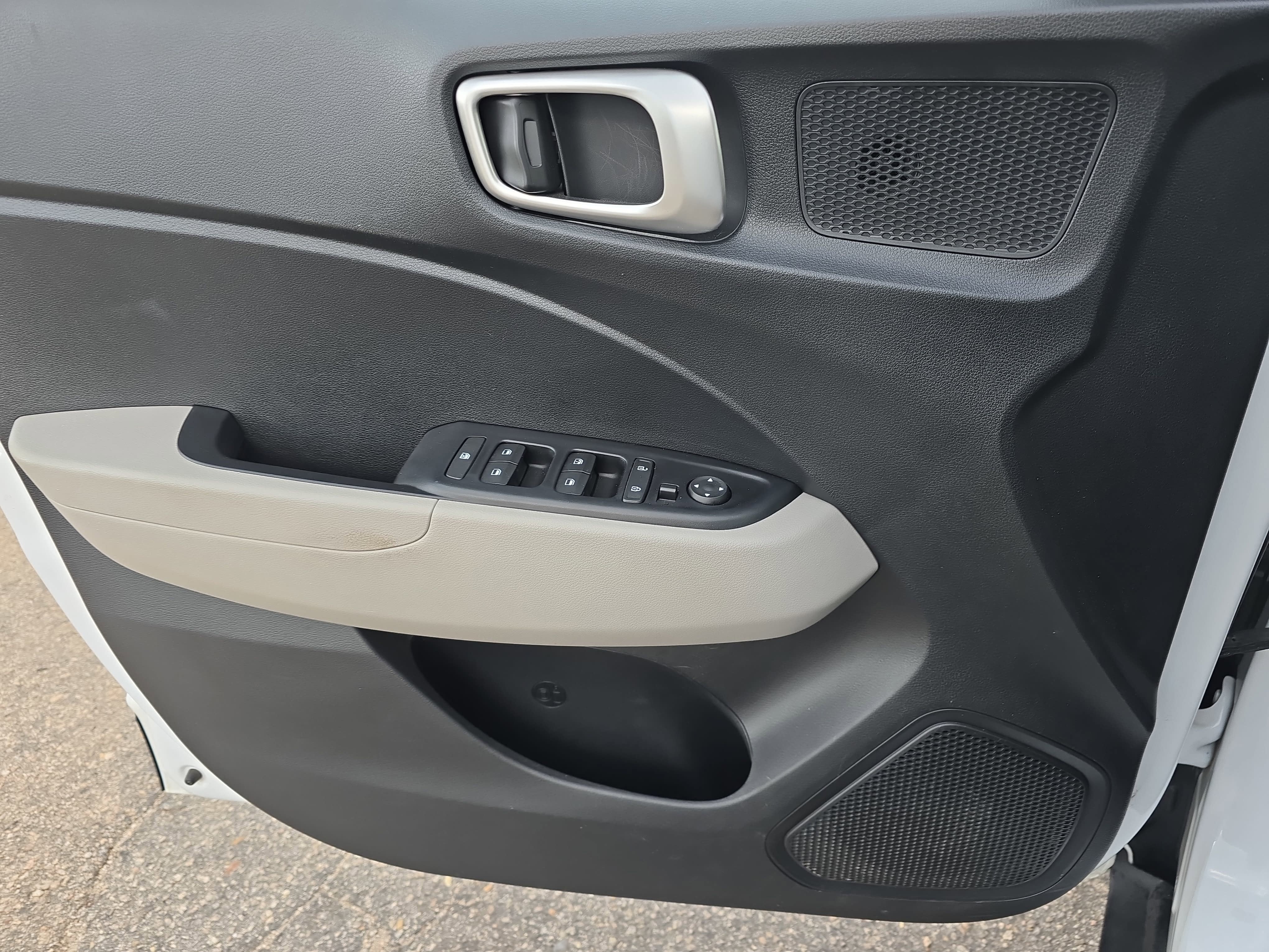 2022 Hyundai Venue SEL