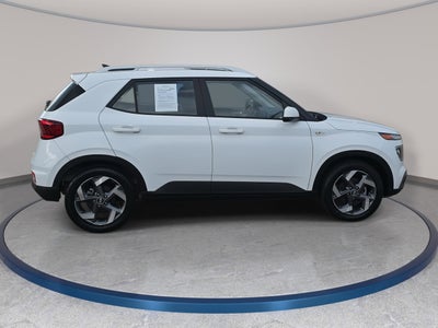 2022 Hyundai Venue SEL