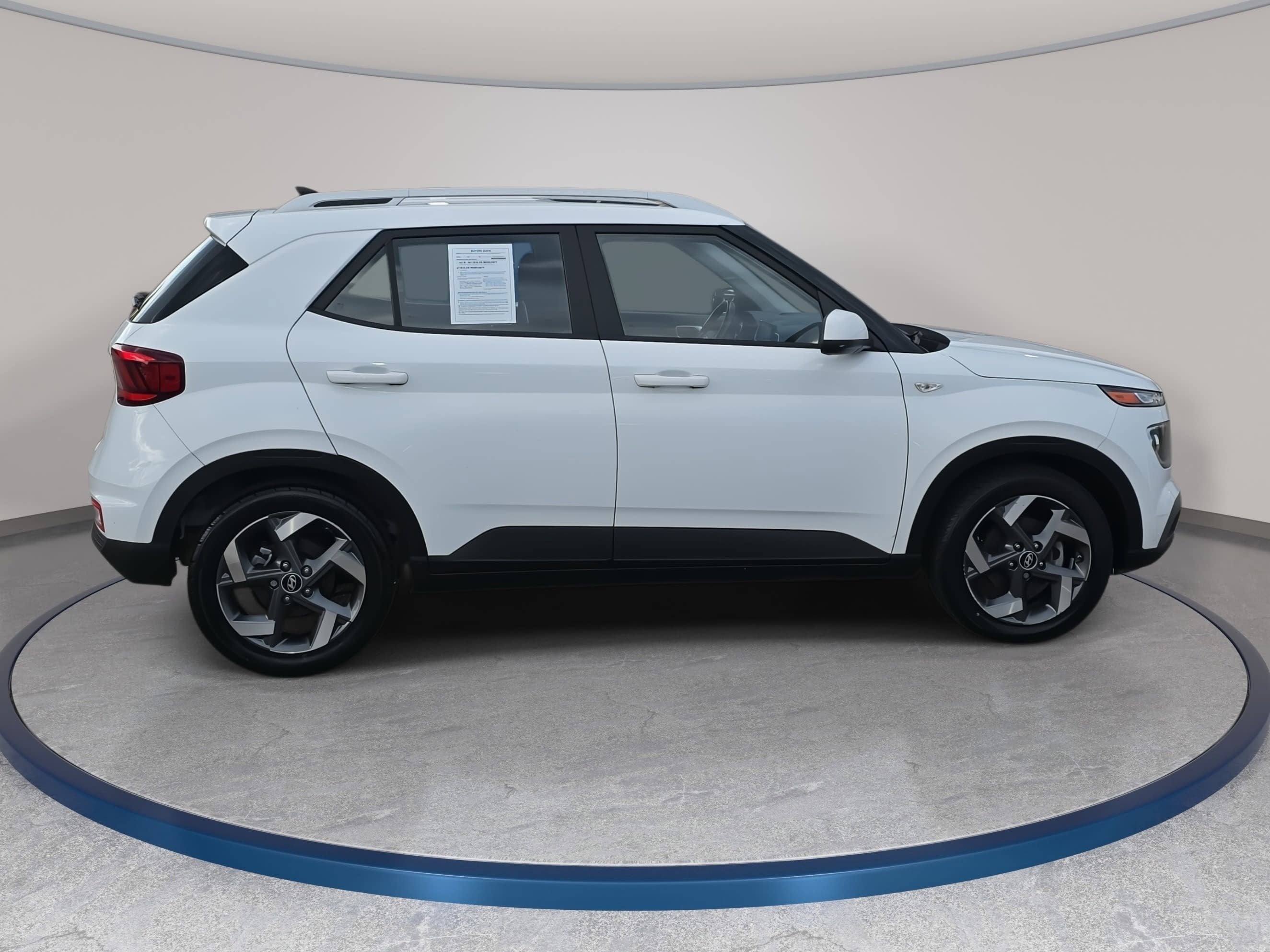 2022 Hyundai Venue SEL