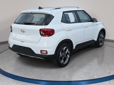 2022 Hyundai Venue SEL