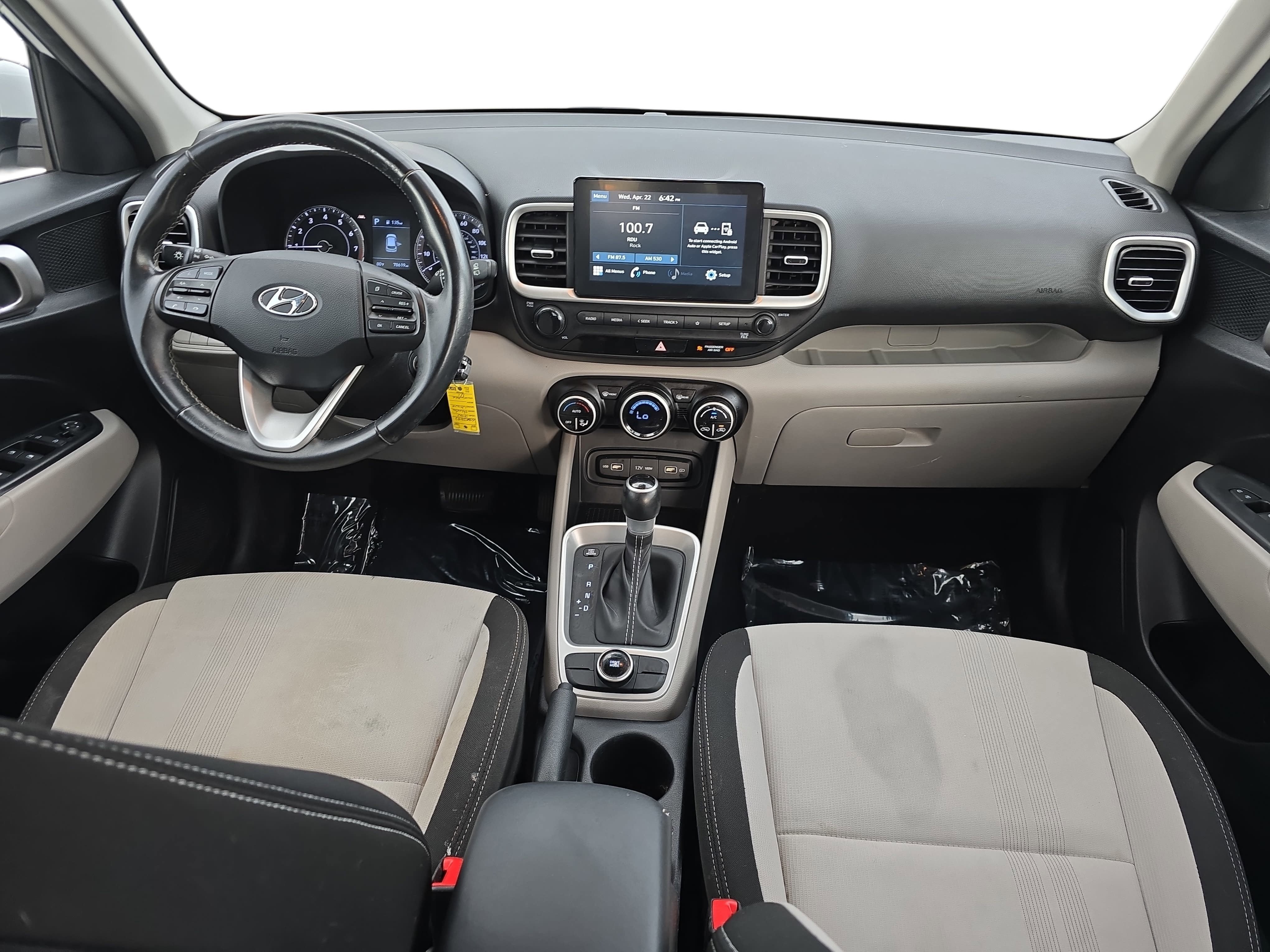 2022 Hyundai Venue SEL