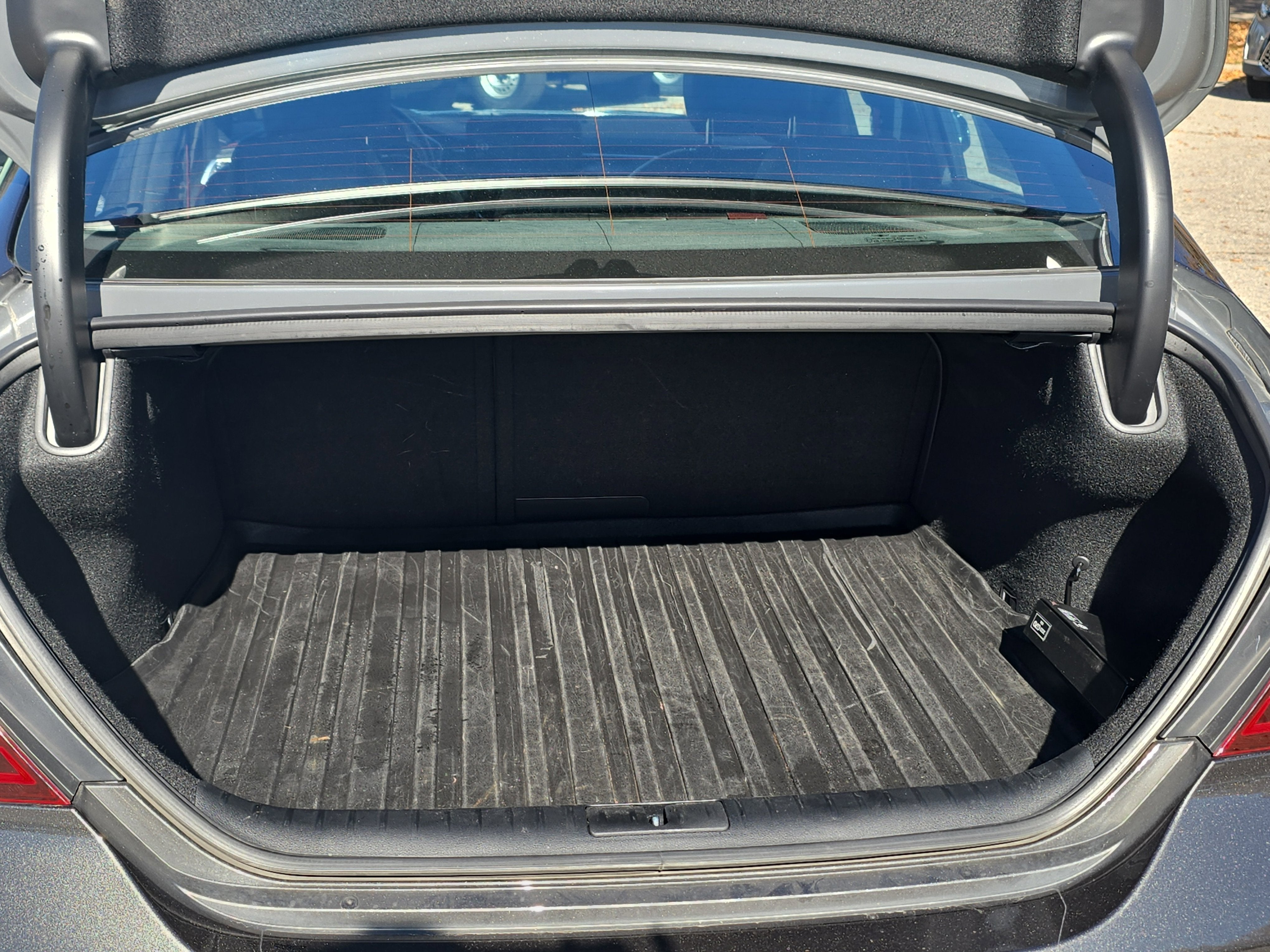 2023 Genesis G70 3.3T