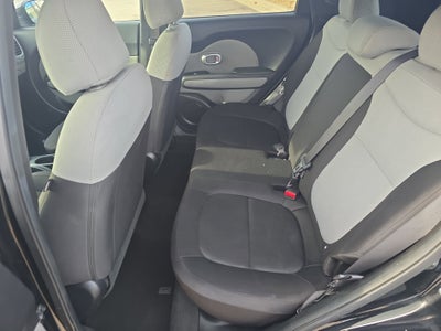 2017 Kia Soul Base