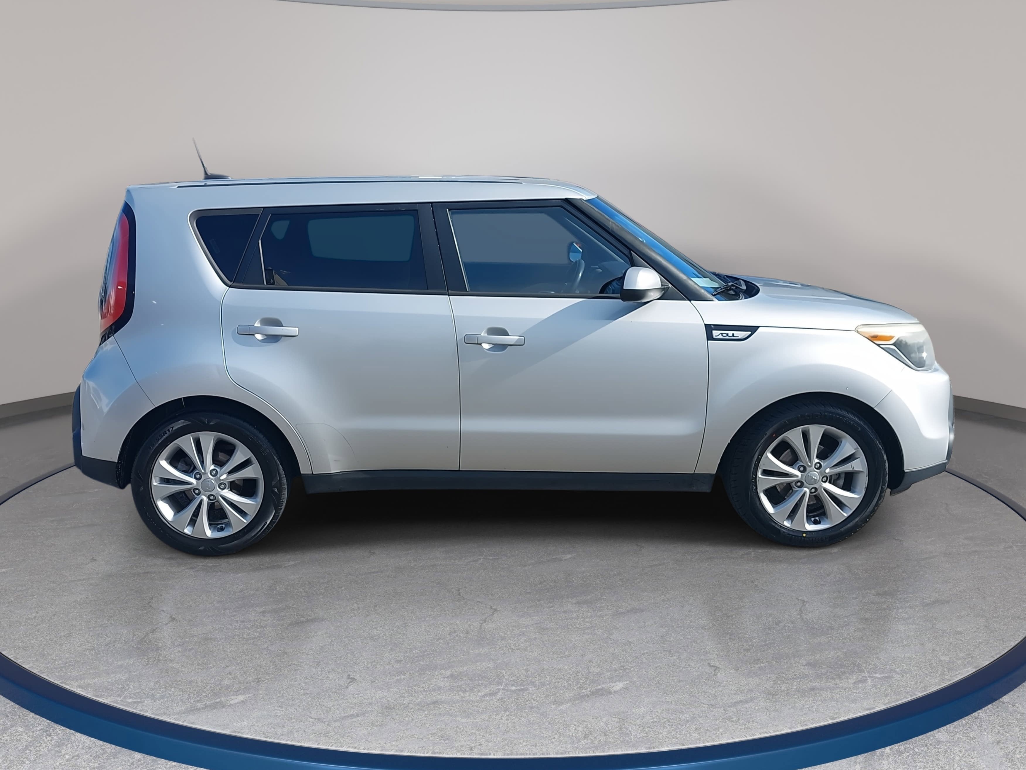 2015 Kia Soul +