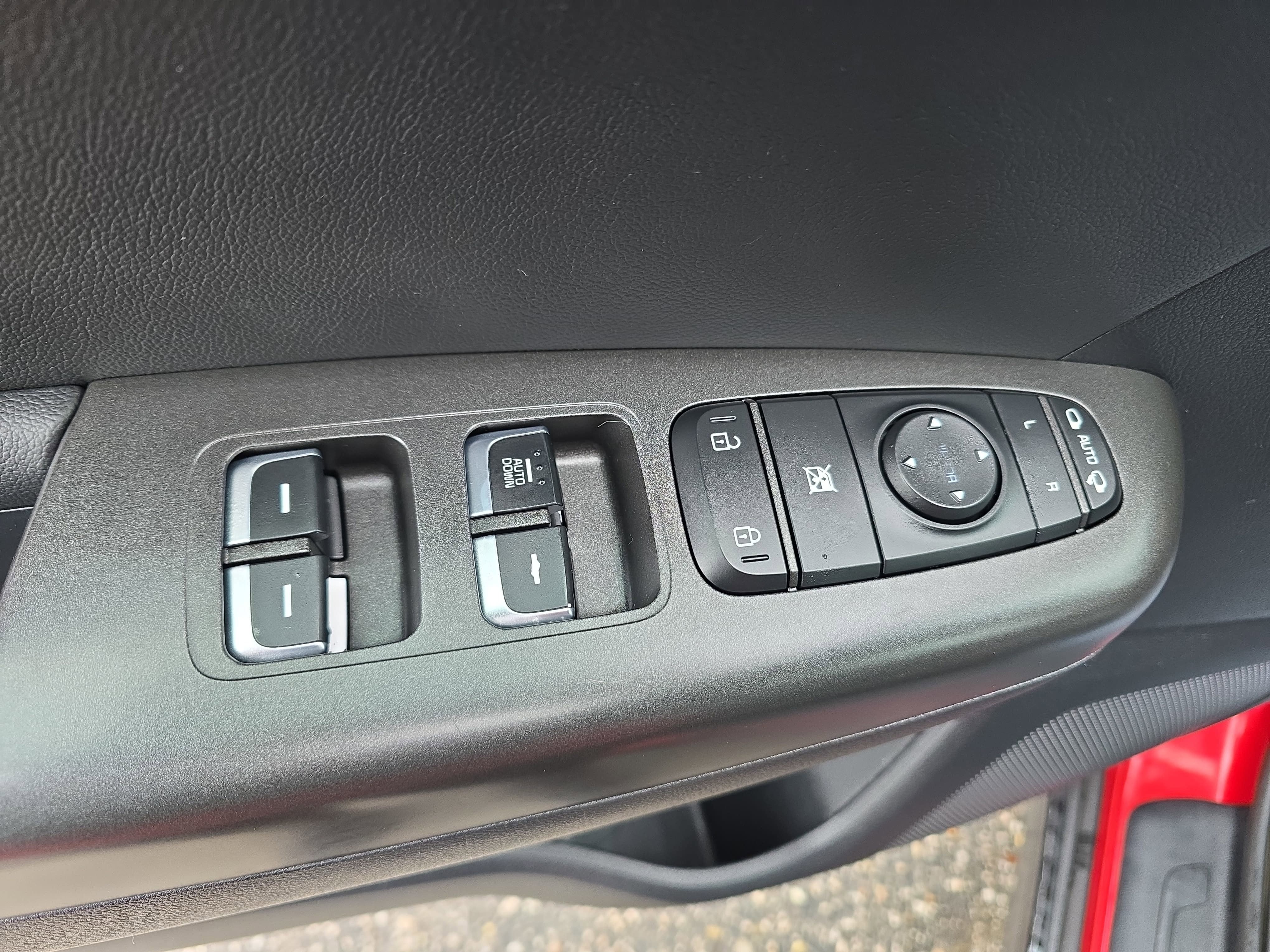 2022 Kia Sportage Nightfall