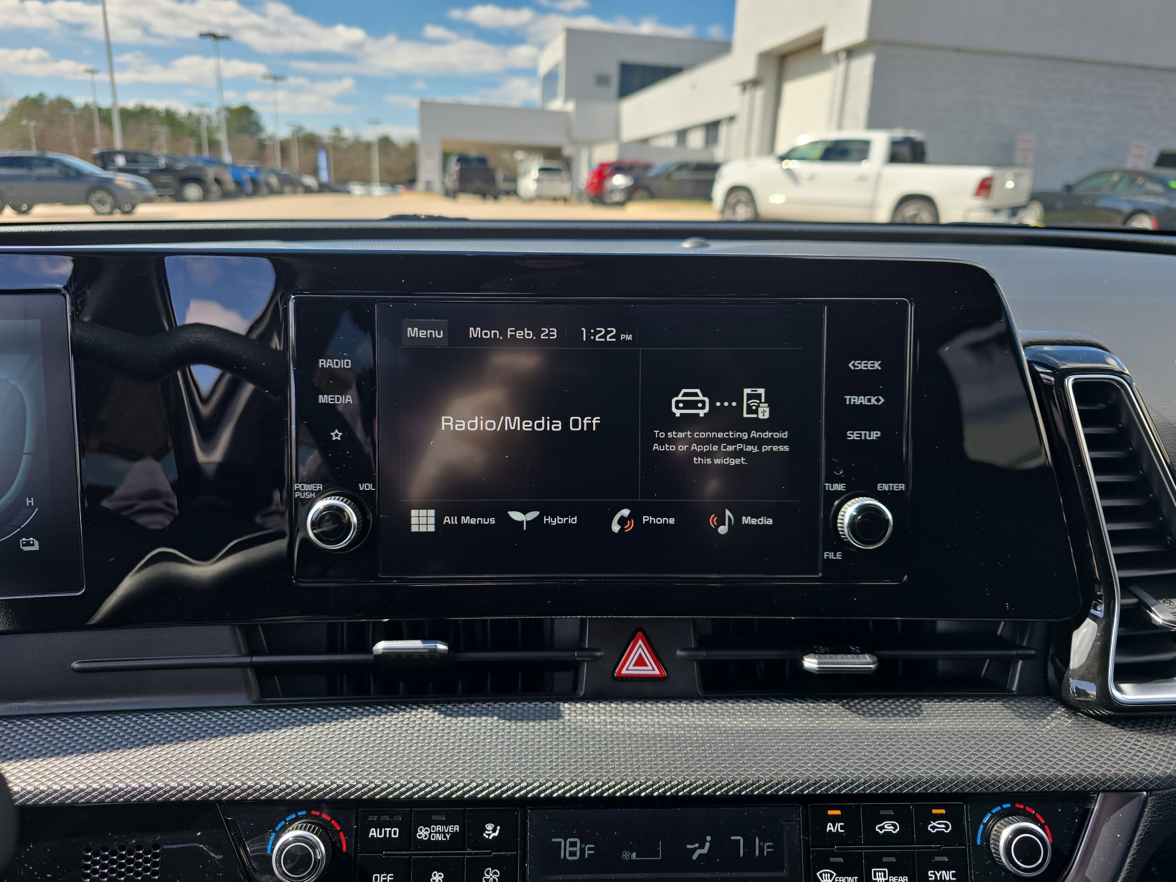 2025 Kia Sportage Hybrid LX