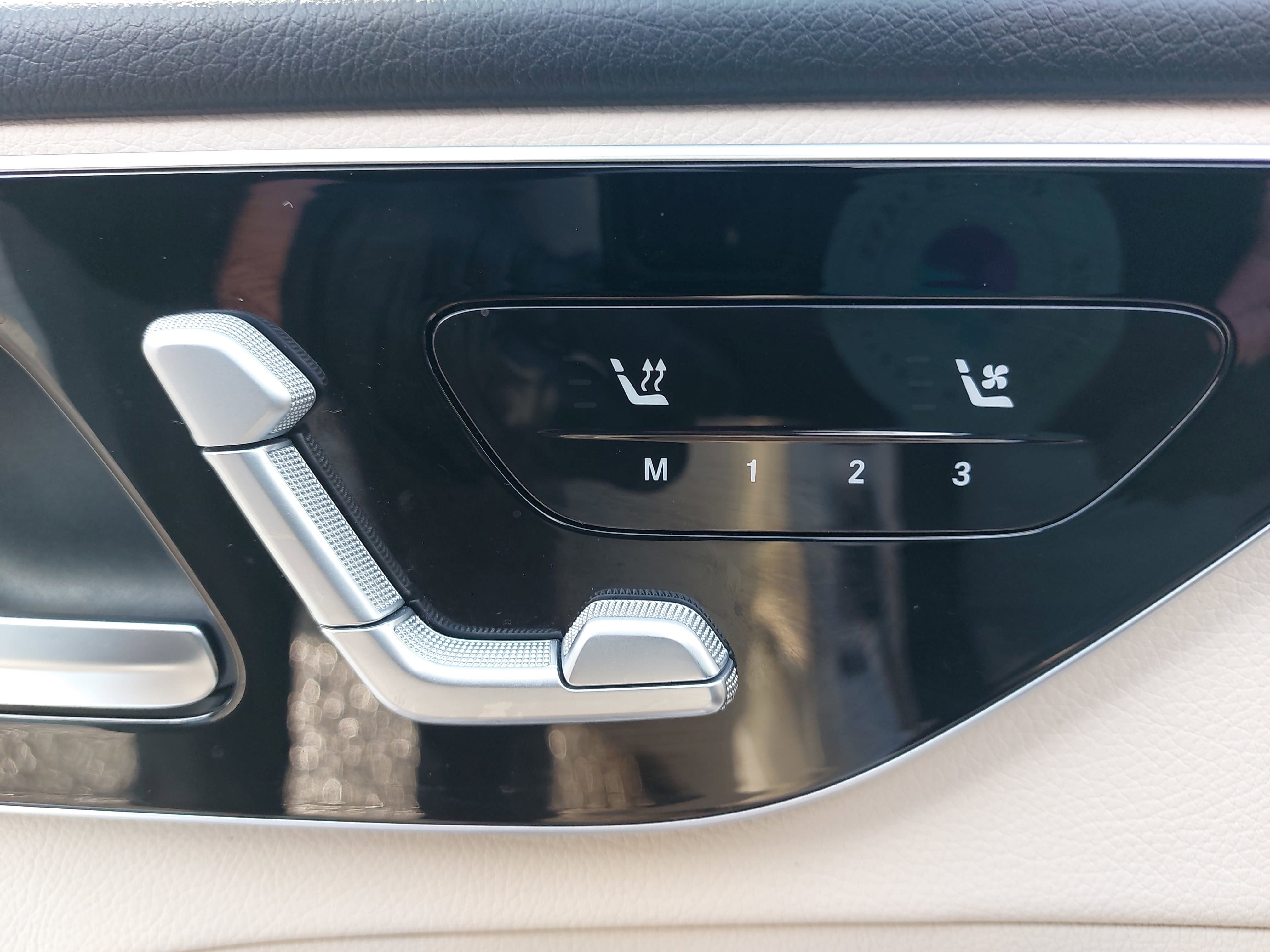 2022 Mercedes-Benz C-Class C 300