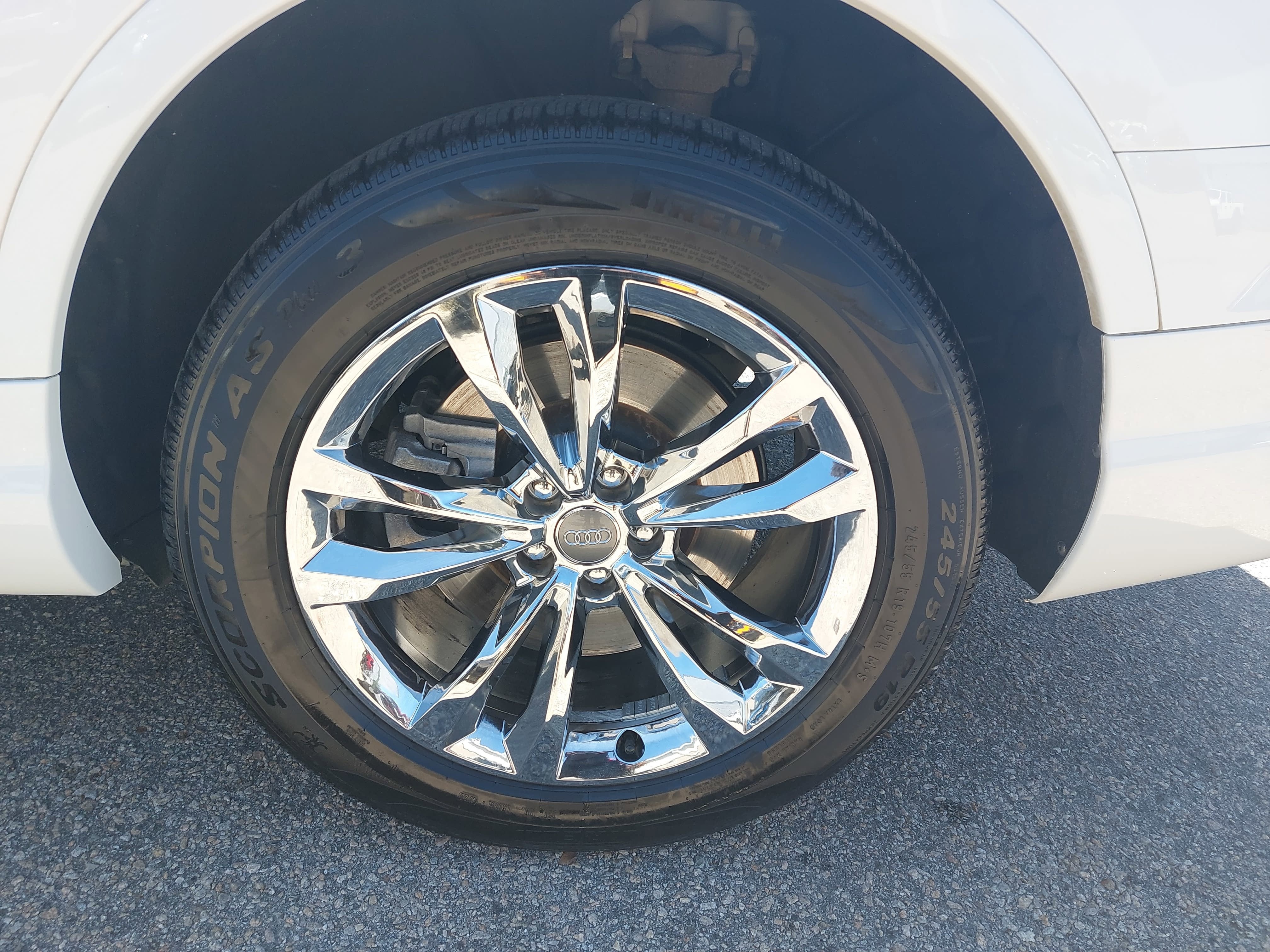 2019 Audi Q7 Premium