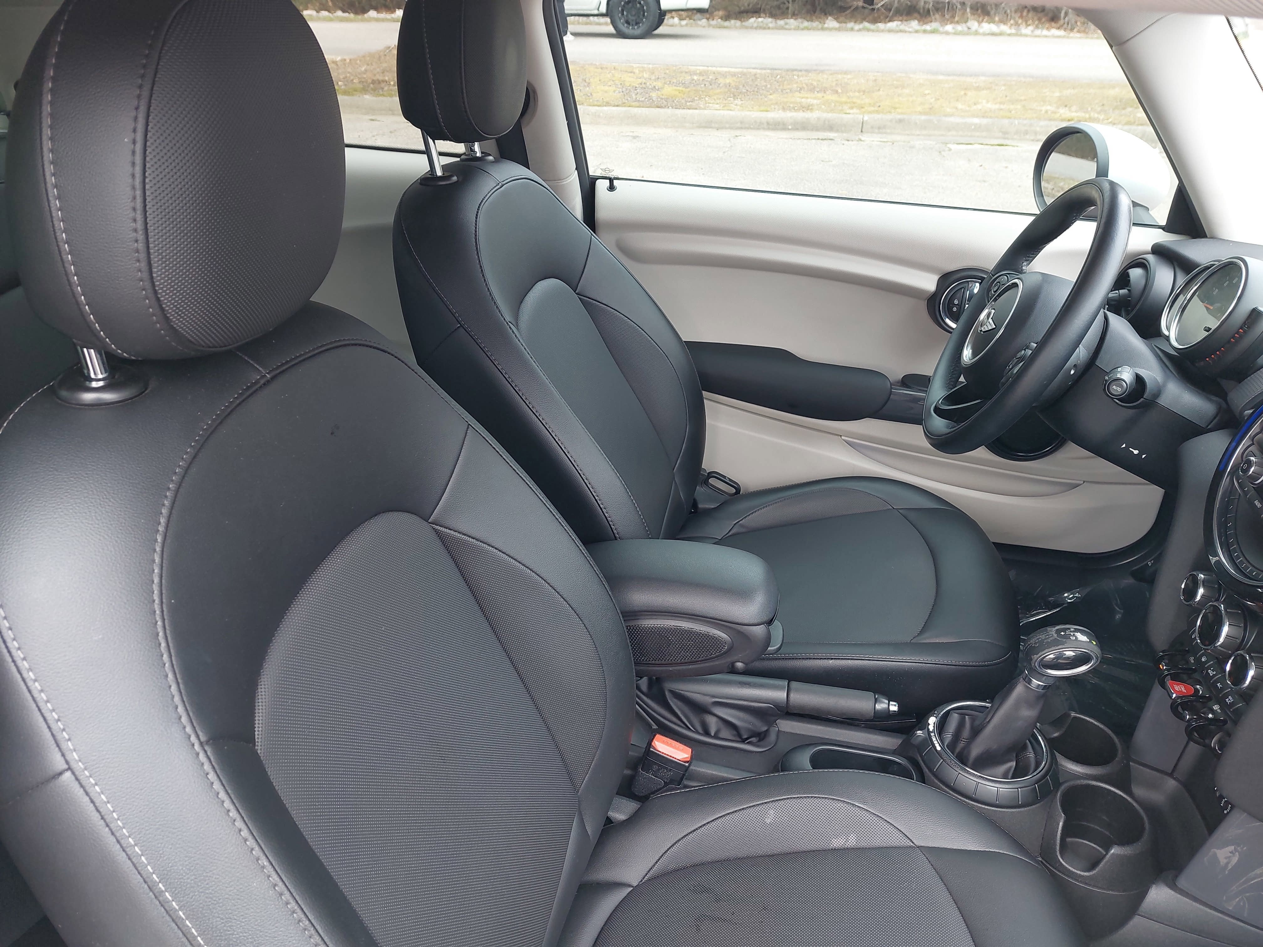 2016 MINI Cooper Hardtop NA