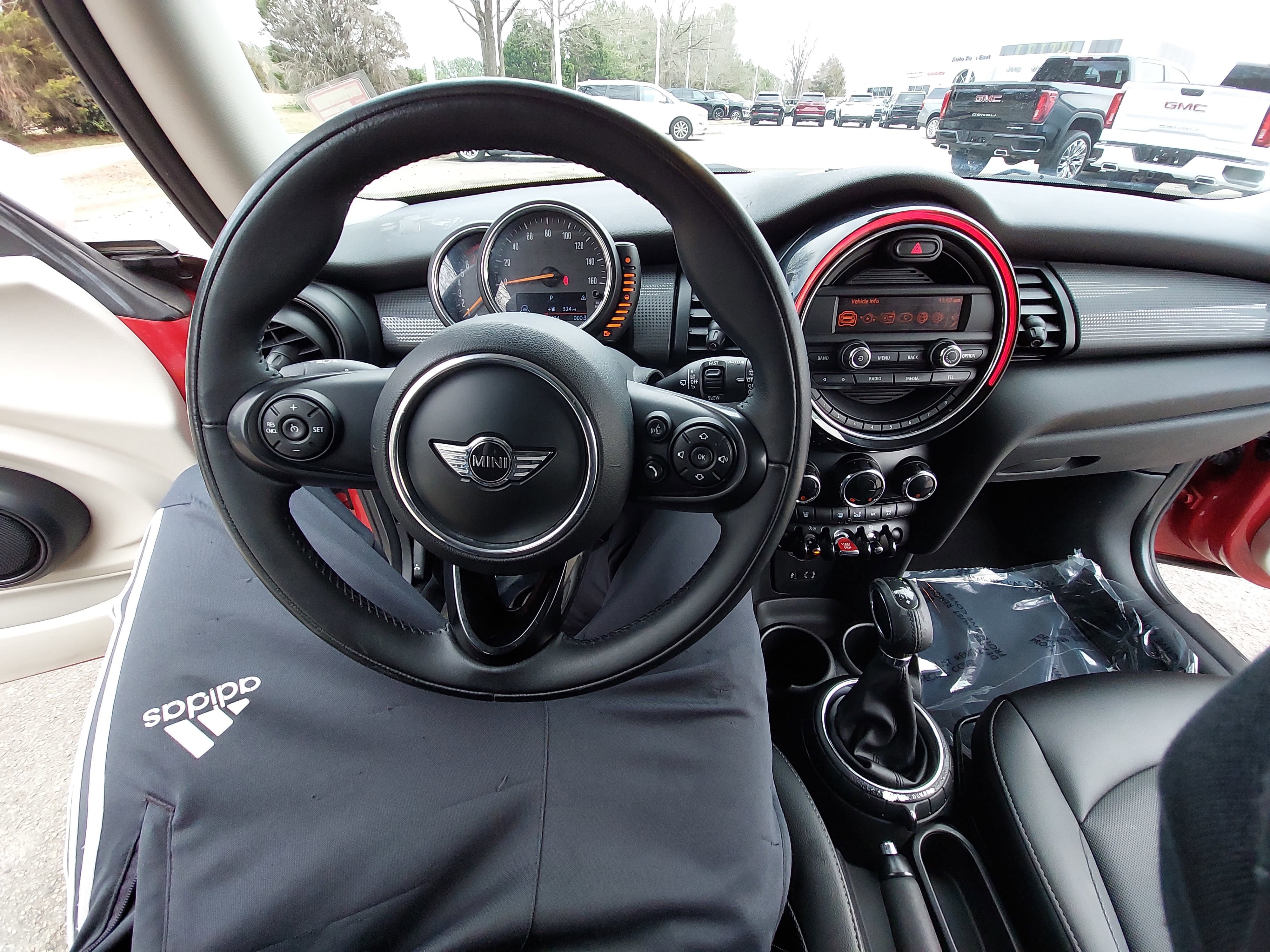 2016 MINI Cooper Hardtop NA