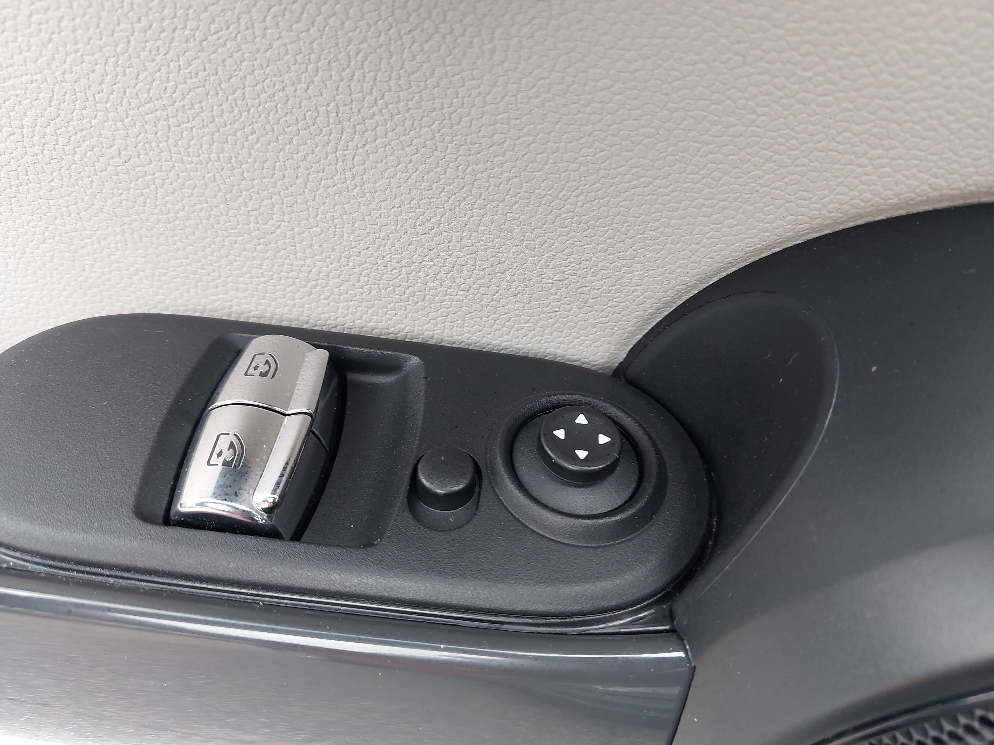 2016 MINI Cooper Hardtop NA