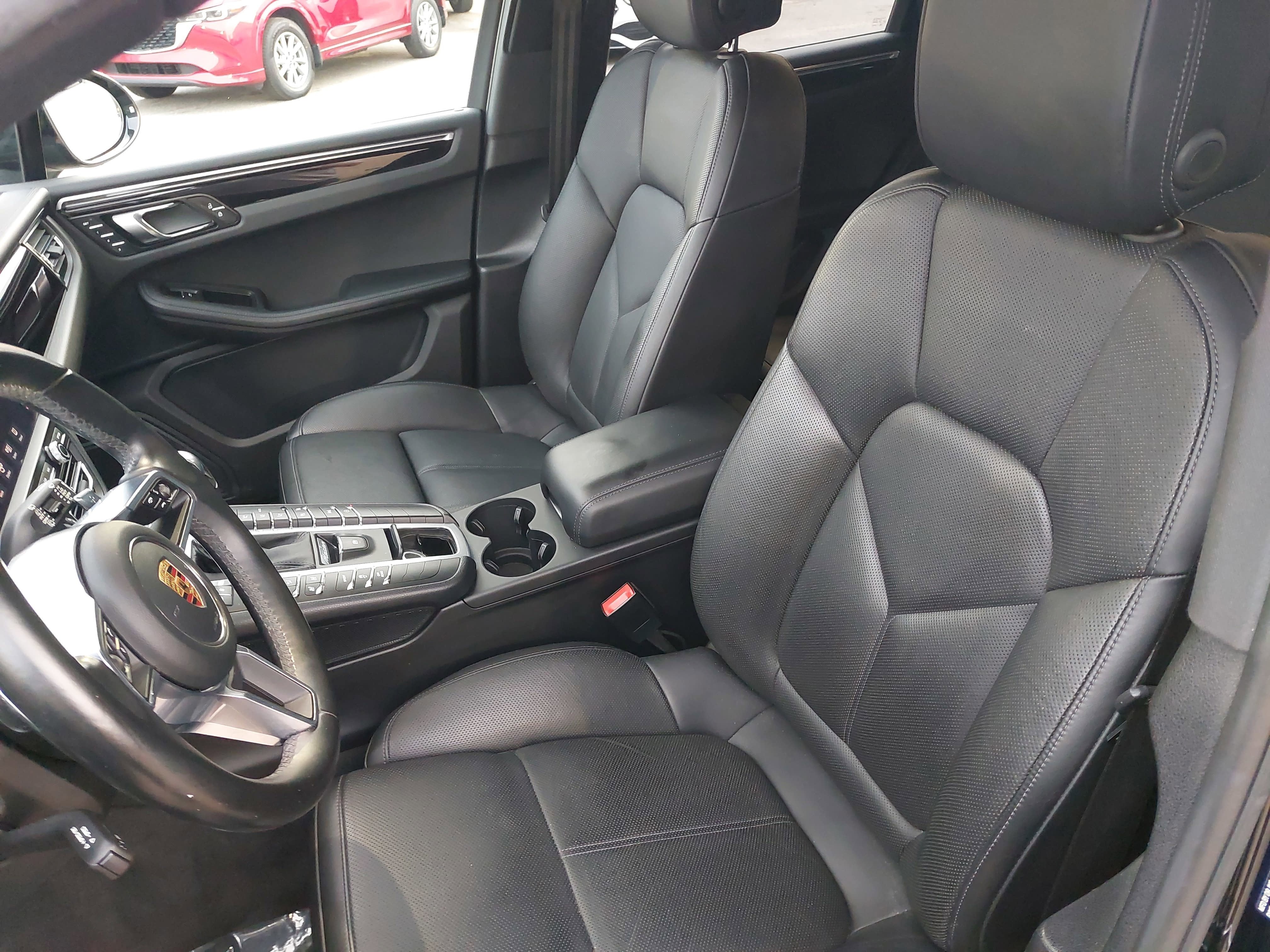 2019 Porsche Macan NA