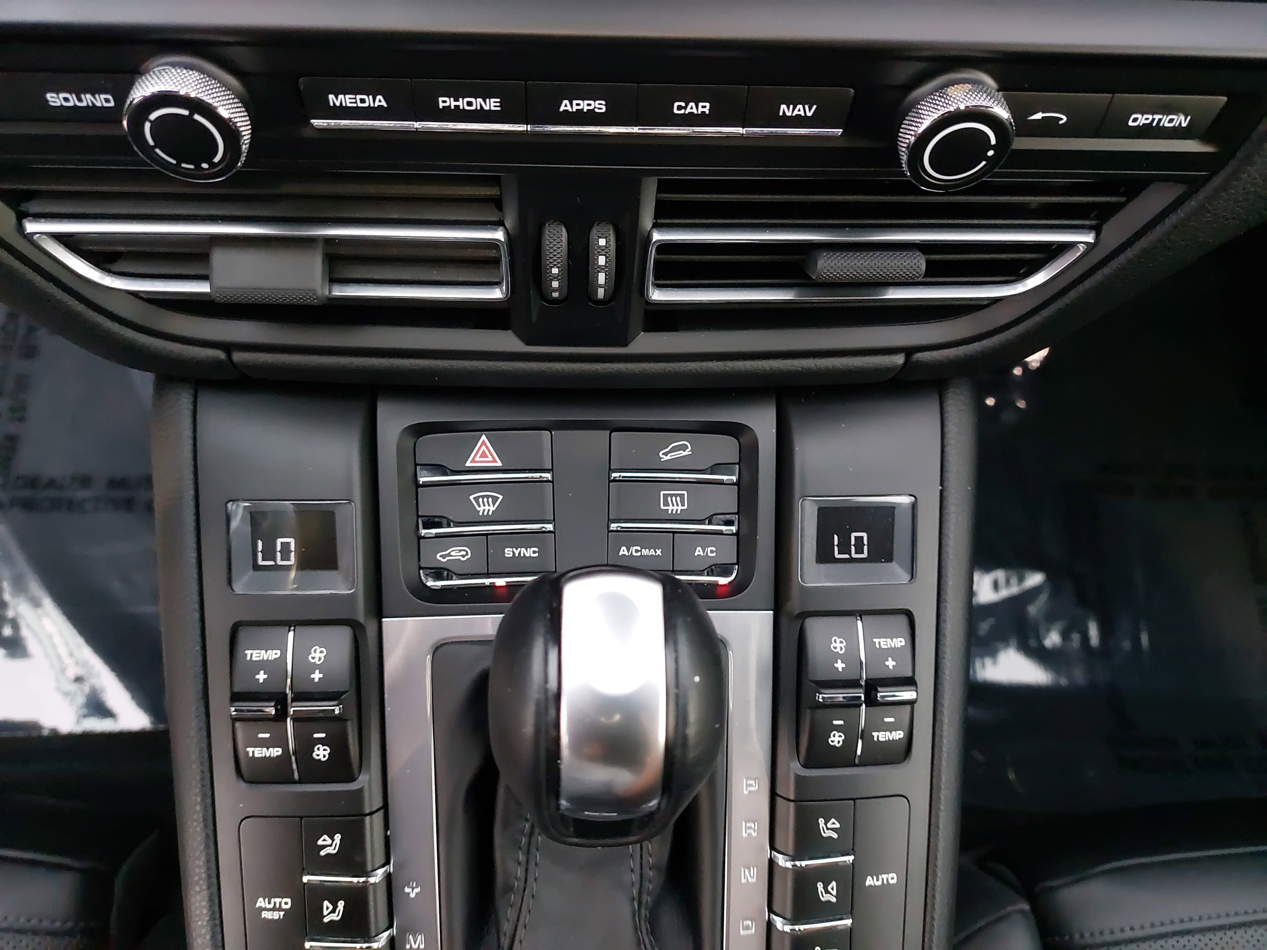 2019 Porsche Macan NA