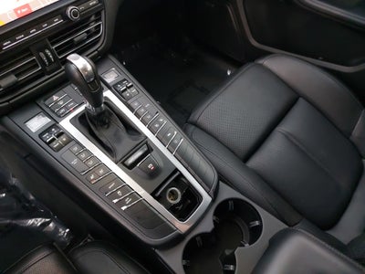 2019 Porsche Macan NA