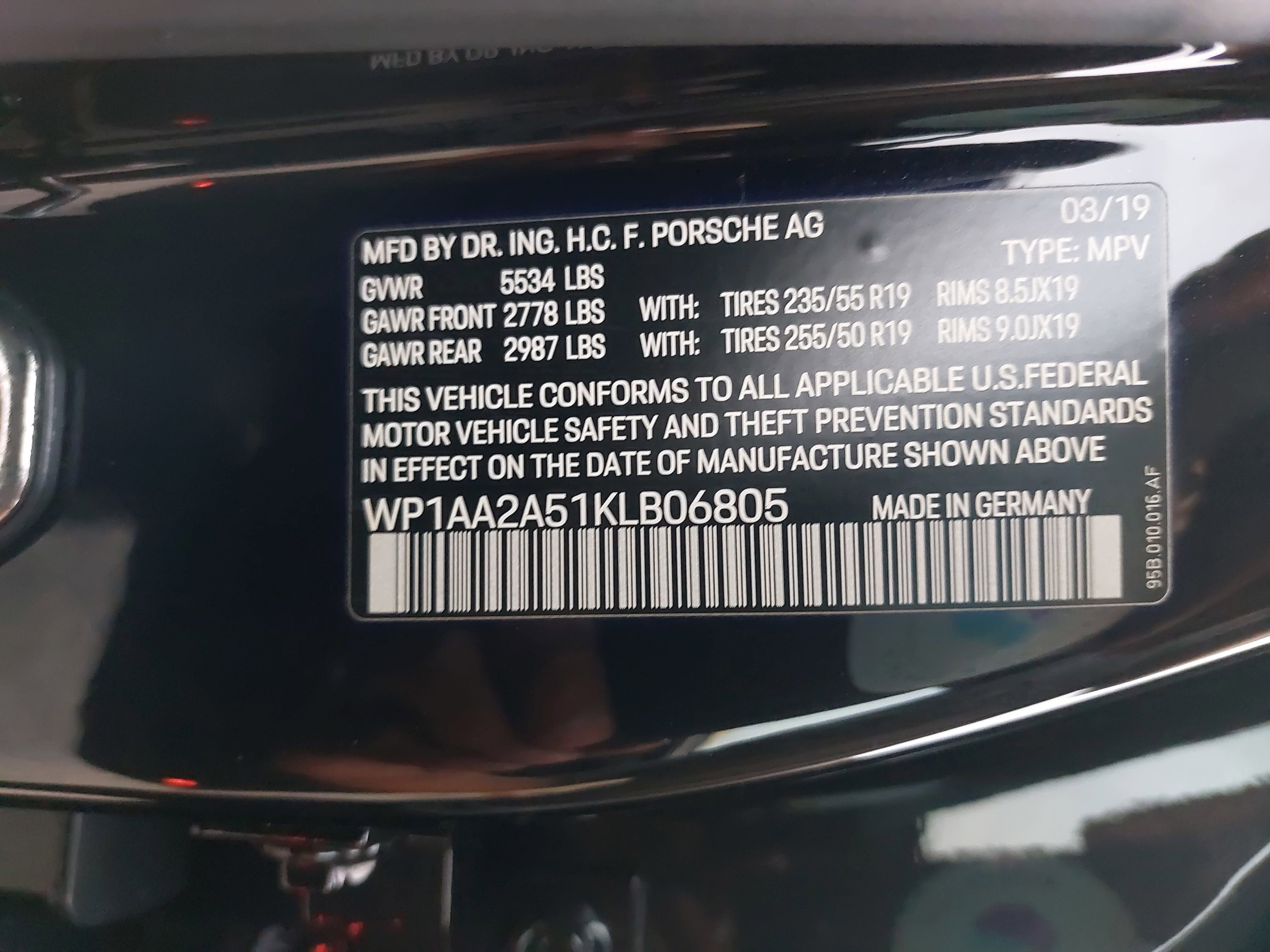 2019 Porsche Macan NA