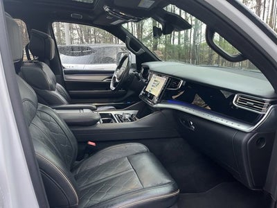 2022 Jeep Grand Wagoneer Series III