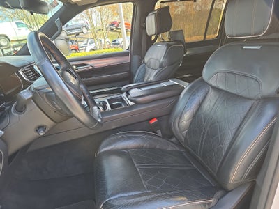 2022 Jeep Grand Wagoneer Series III