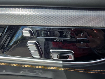 2022 Jeep Grand Wagoneer Series III