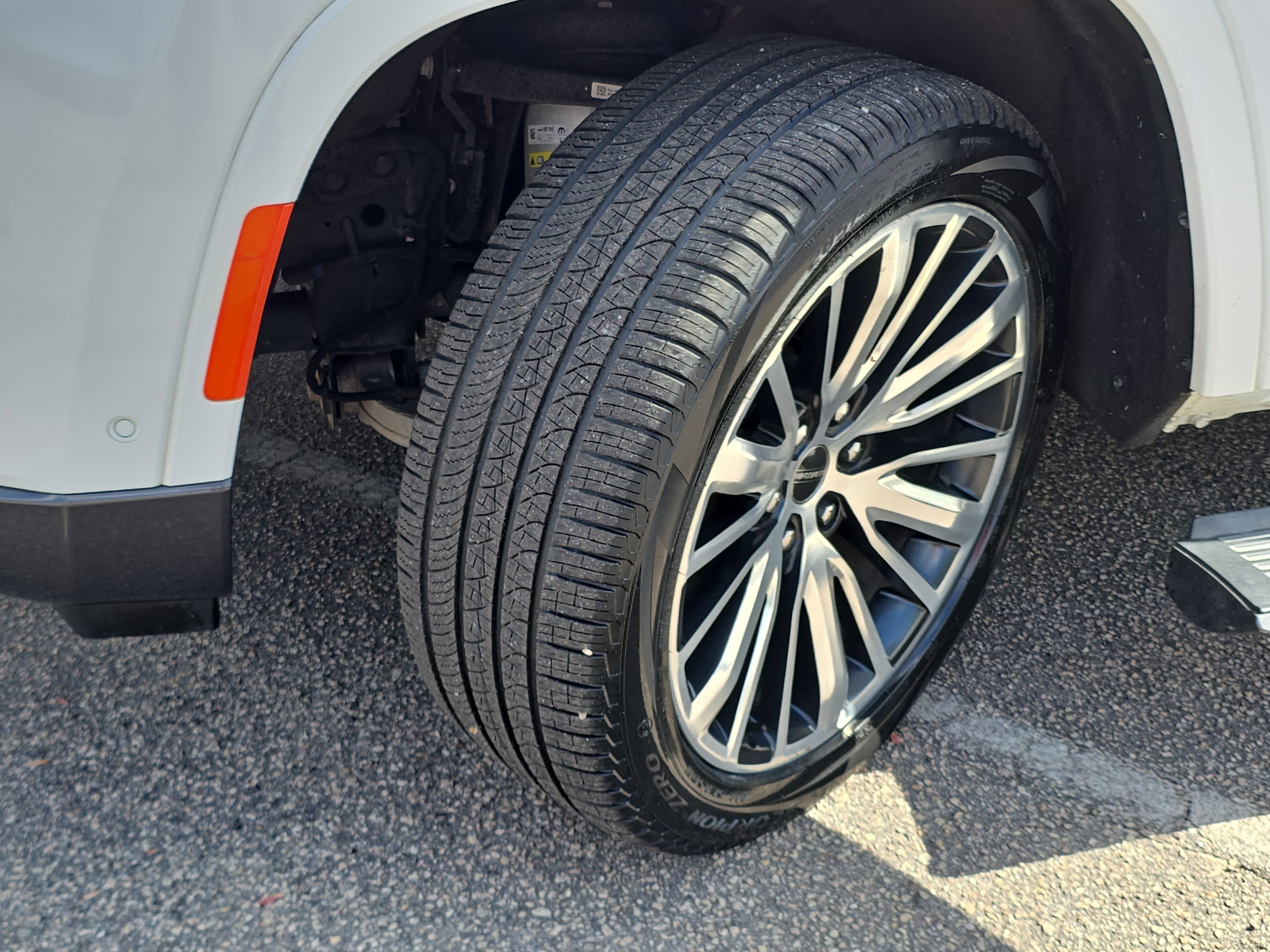 2022 Jeep Grand Wagoneer Series III