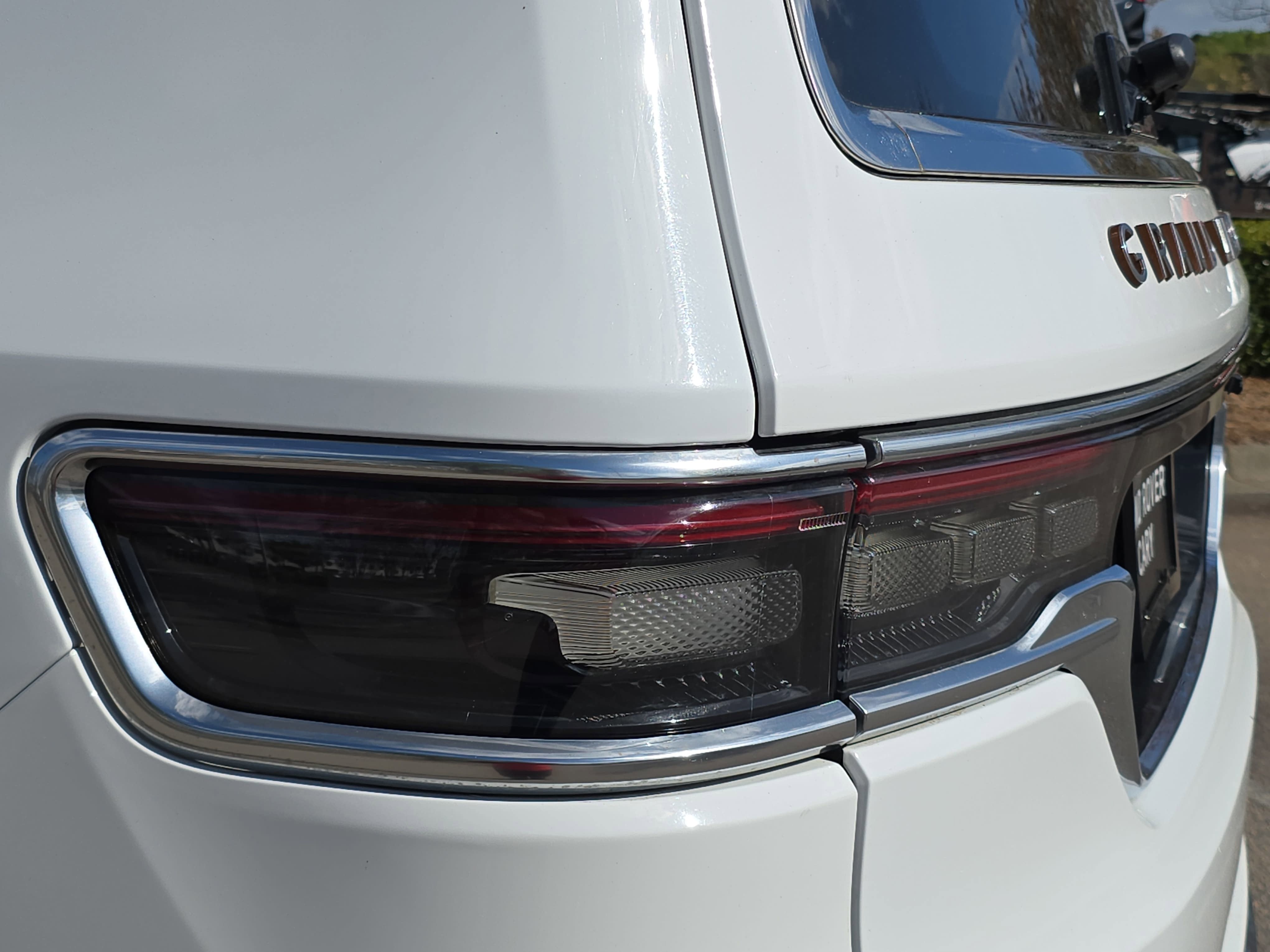 2022 Jeep Grand Wagoneer Series III