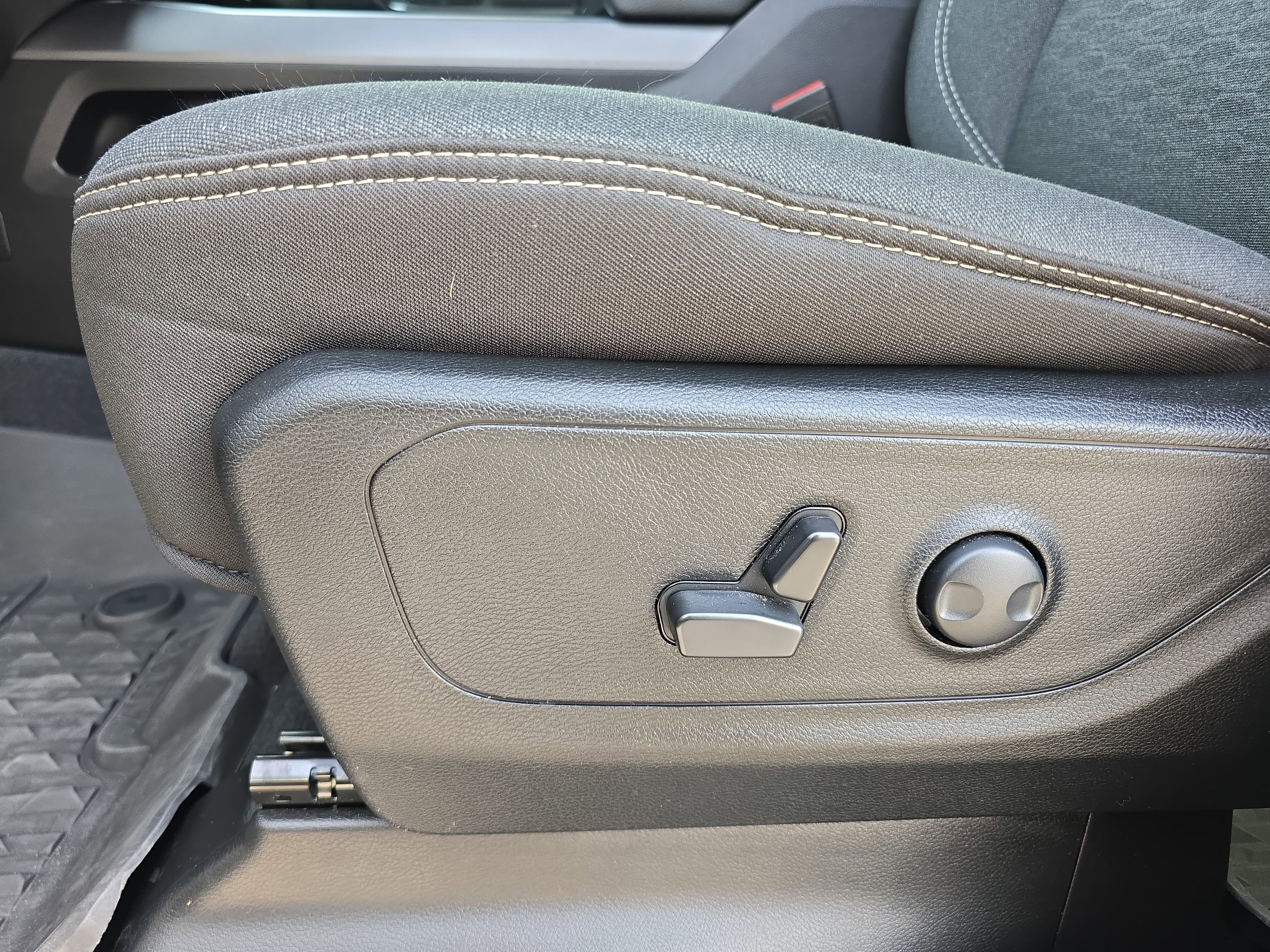 2025 RAM 1500 Lone Star