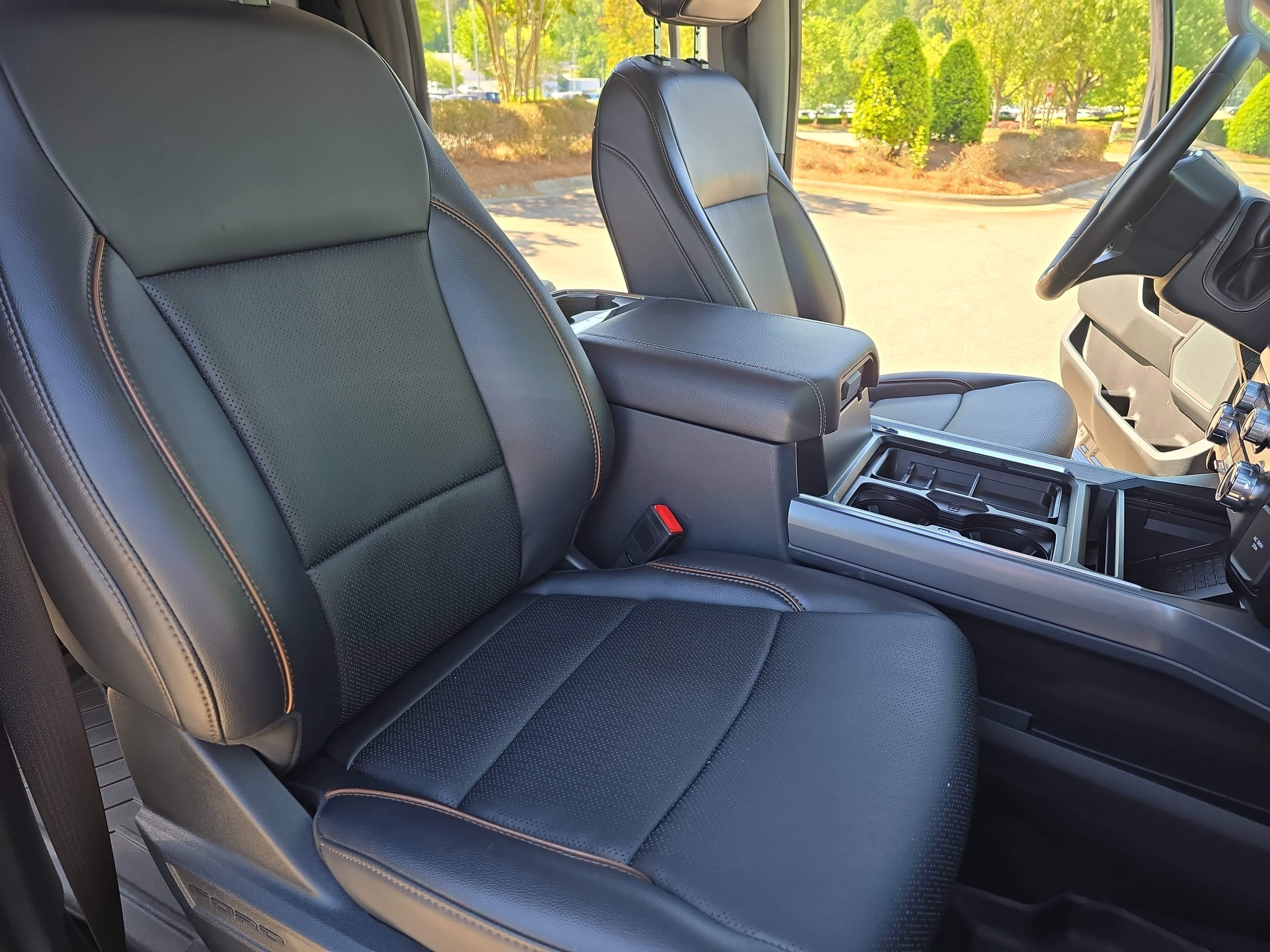 2025 Ford Super Duty F-250 SRW LARIAT