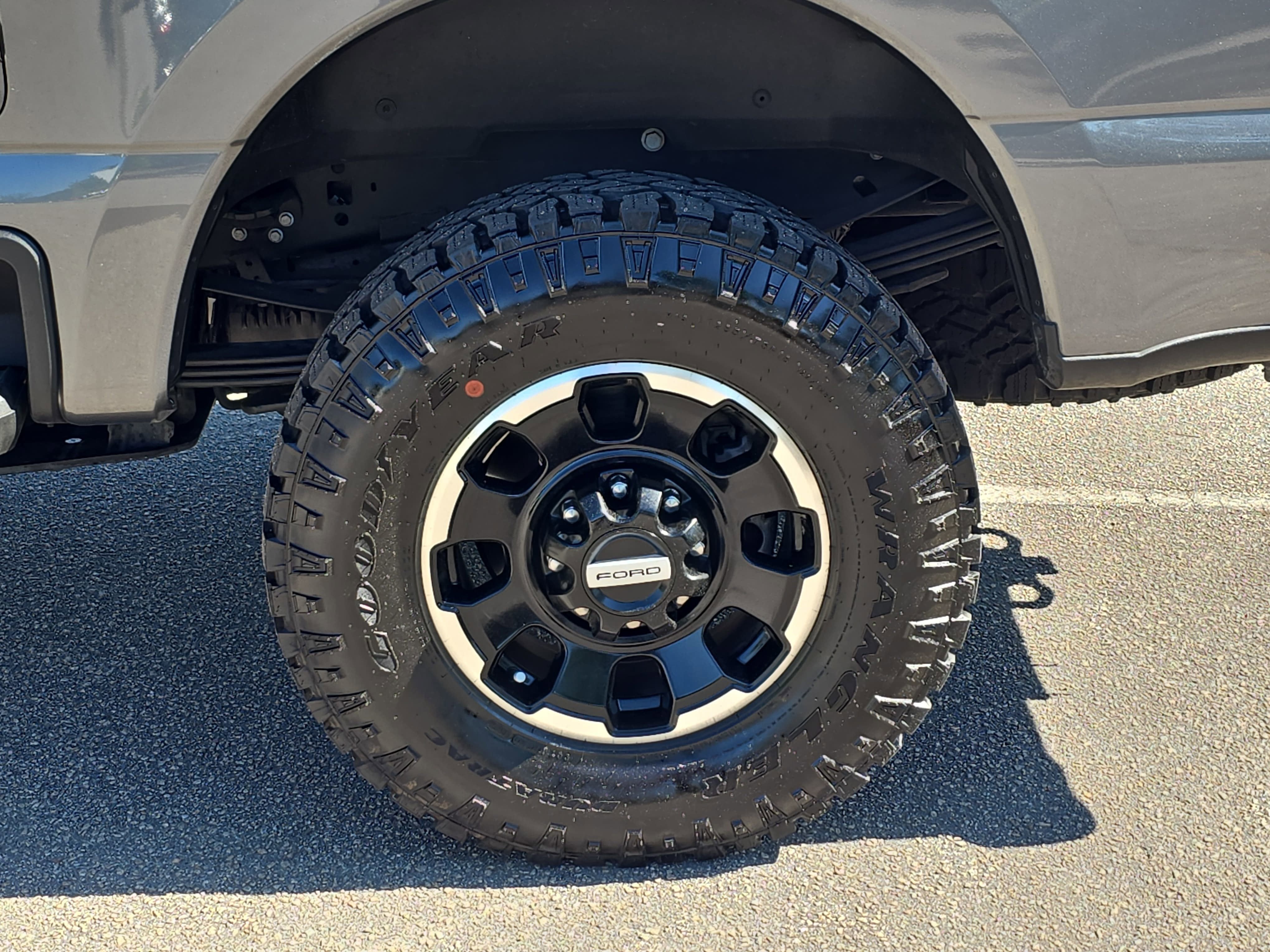 2025 Ford Super Duty F-250 SRW LARIAT