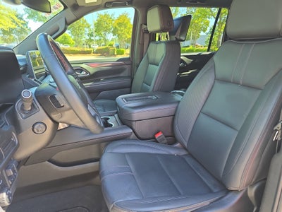 2023 Chevrolet Suburban RST