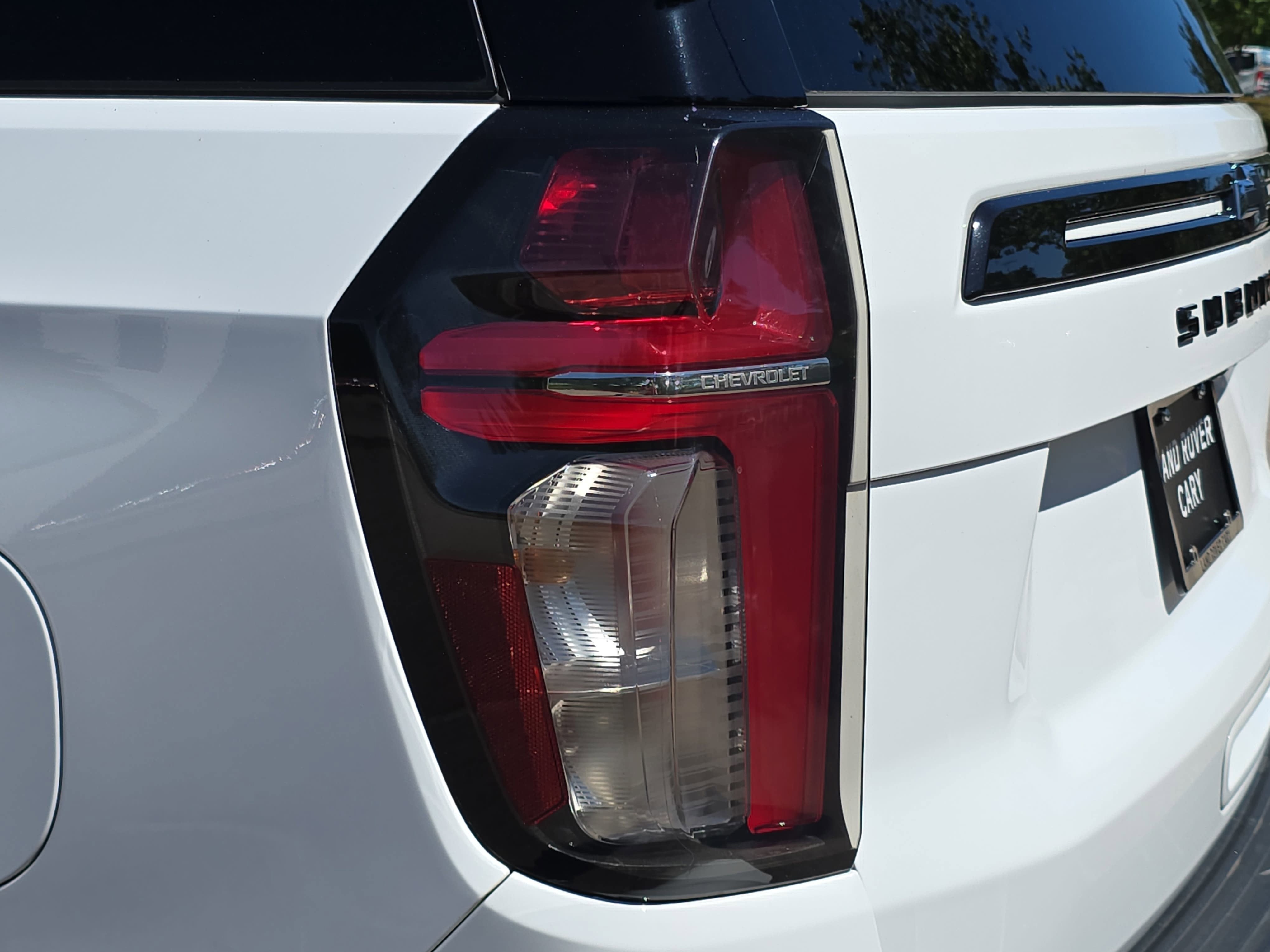 2023 Chevrolet Suburban RST