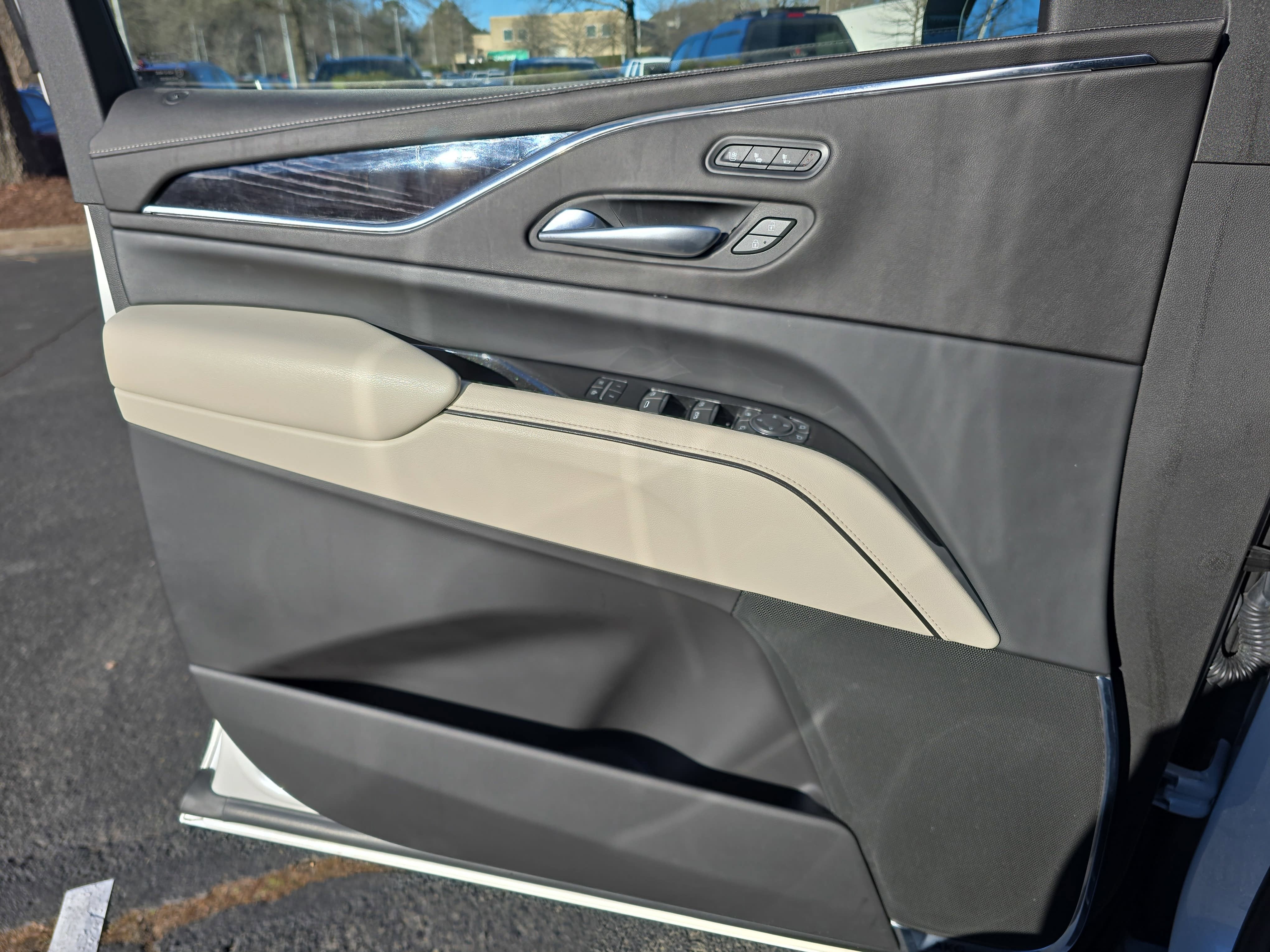 2022 Cadillac Escalade Sport