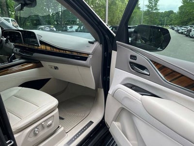 2024 Cadillac Escalade 4WD Sport Platinum