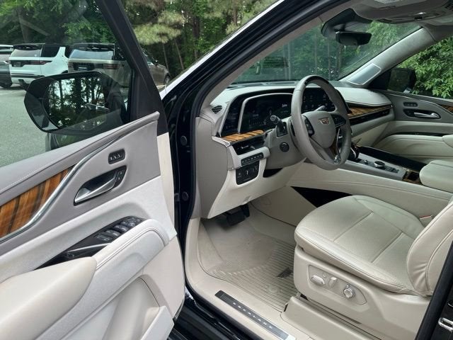 2024 Cadillac Escalade 4WD Sport Platinum