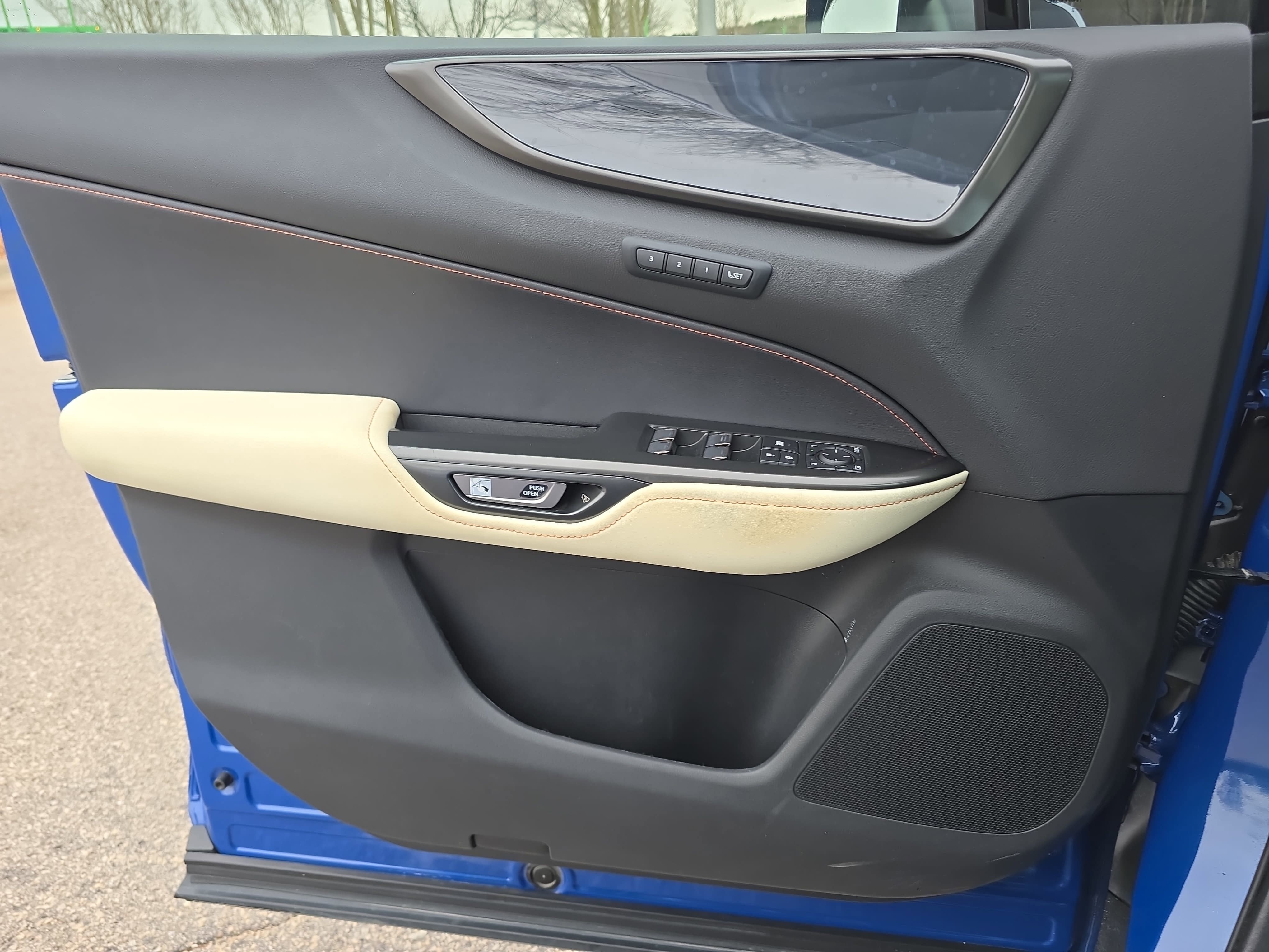 2023 Lexus NX NX 350h Premium